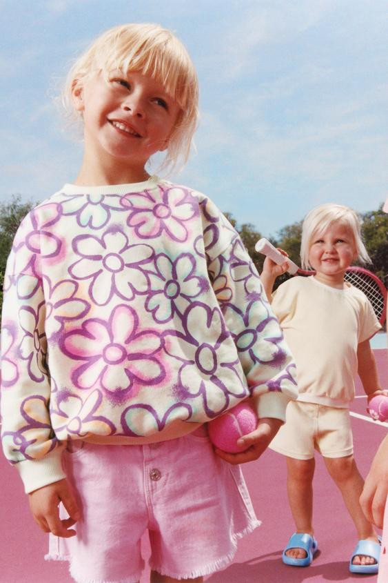 GRAFFITI FLORAL SWEATSHIRT | Zara US