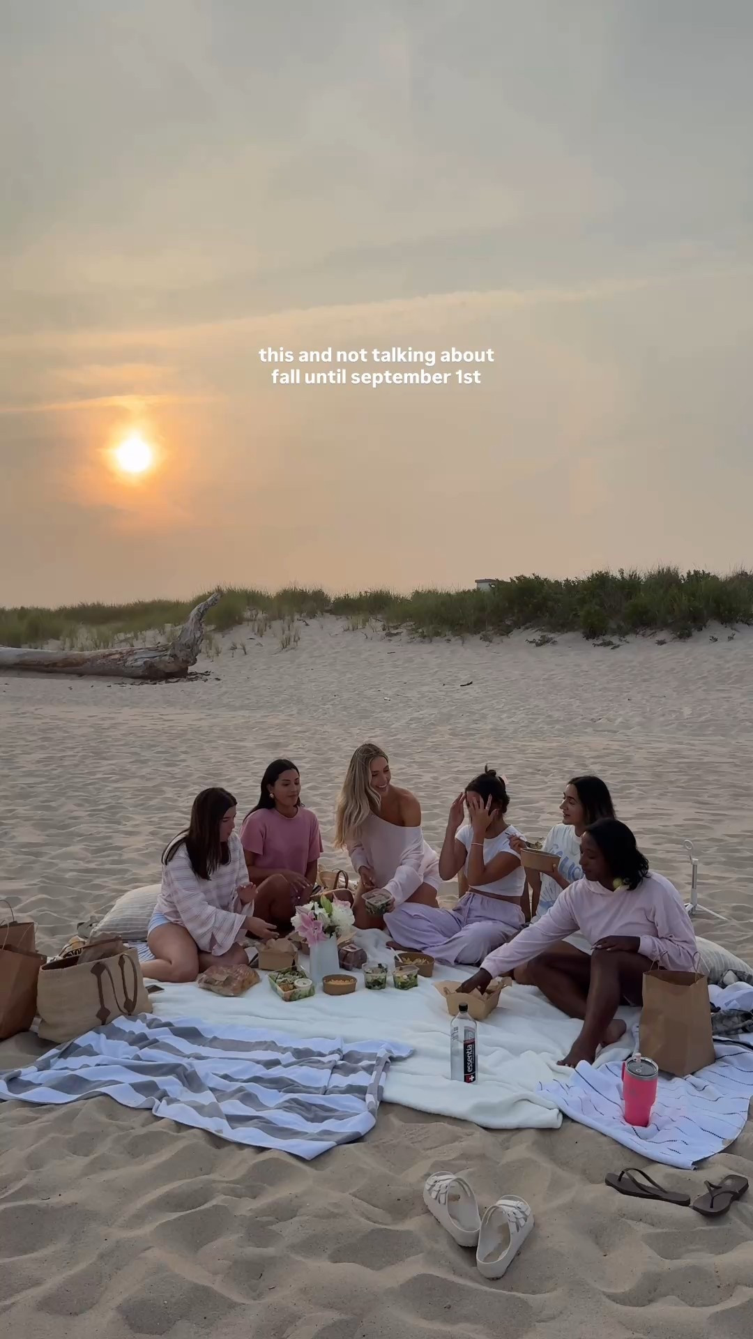 Girls night outfit for a beach picnic! Love this pink oversized sweater for an off the shoulder sweater look 

#LTKSeasonal #LTKFindsUnder100 #LTKStyleTip