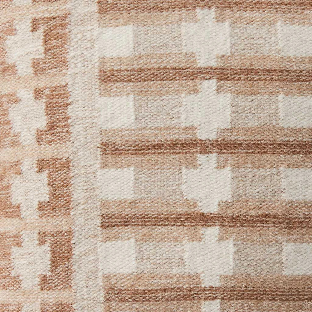 Poeta Pillow | The Citizenry