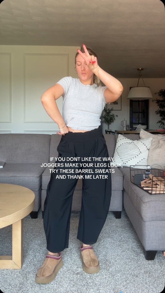 Barrel pants > 

Wearing XS regular (i did roll the waistband once)

#LTKFindsUnder100 #LTKFindsUnder50 #LTKStyleTip