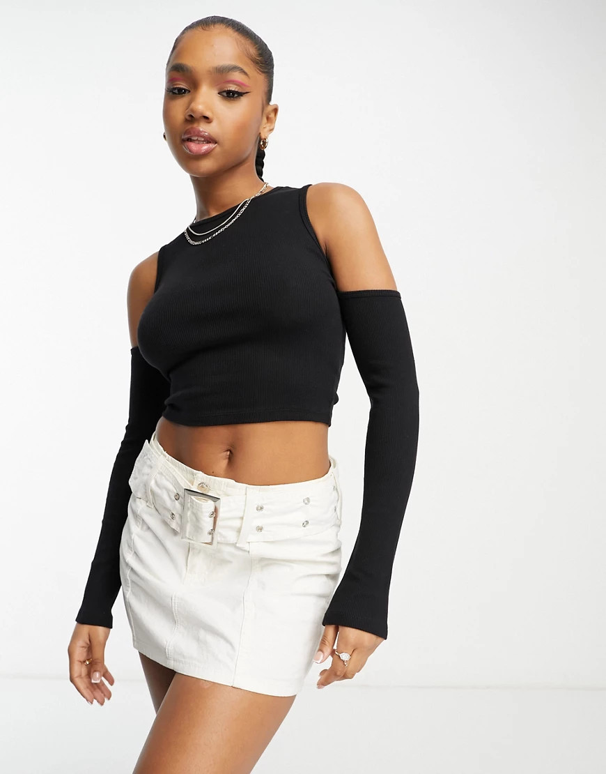 Stradivarius STR cold shoulder seamless top in black | ASOS (Global)