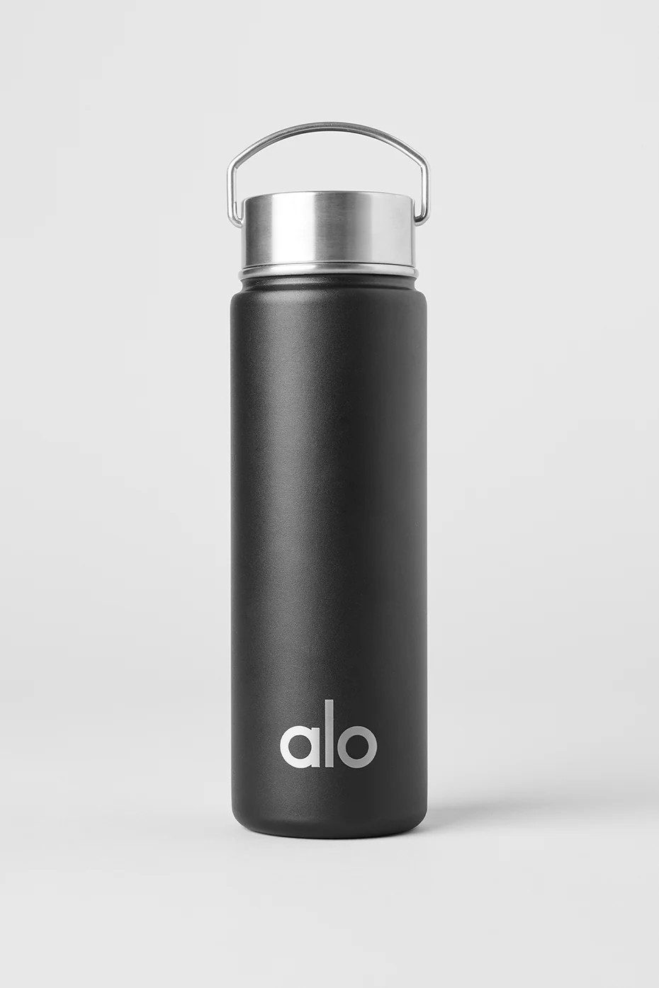 Alo YogaÂ® | Alo Water Bottle in Black | Alo Yoga (US)