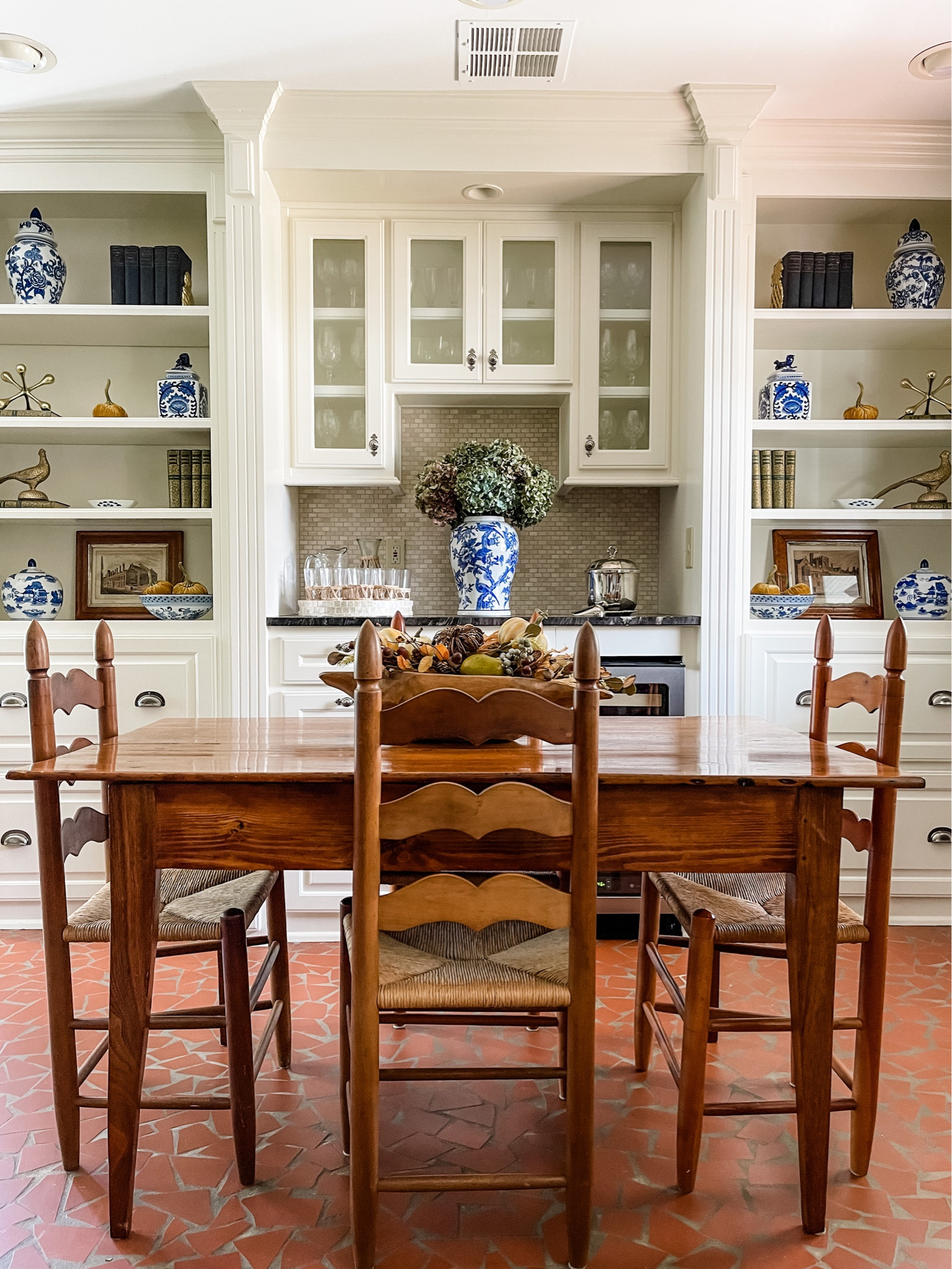 Built-in accessories 💙

#LTKhome