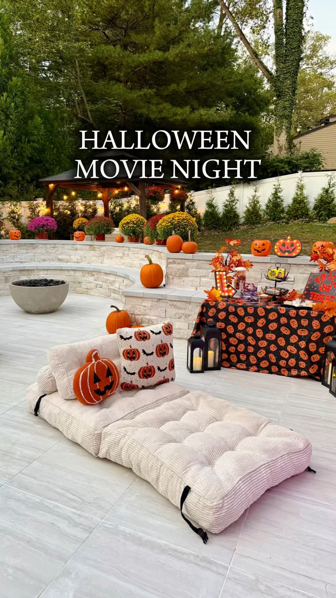 Halloween Movie Night! 

#LTKHome #LTKHalloween #LTKSeasonal