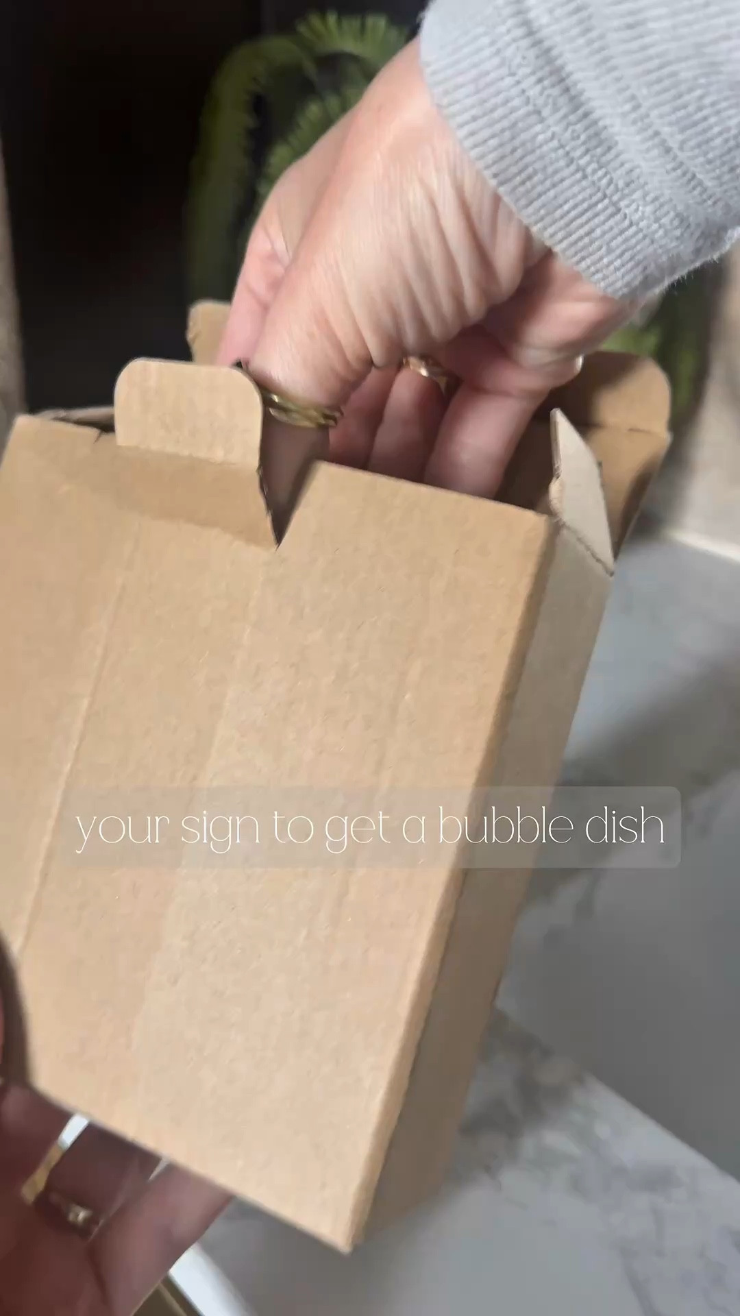 Get the look for less✨✨this bubble dish is pretty and so versatile ✨