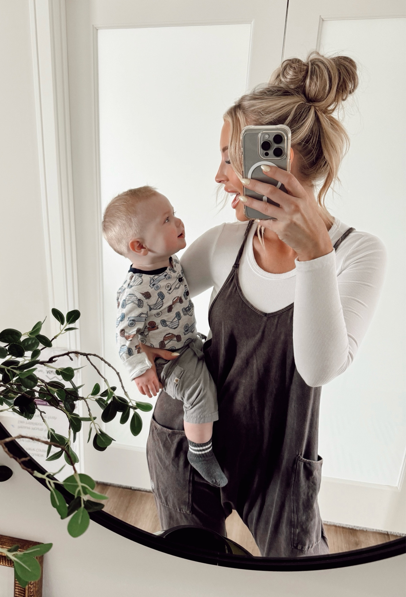 The most comfortable jumpsuit! 👏🏼

#LTKfindsunder50 #LTKfindsunder100 #LTKstyletip