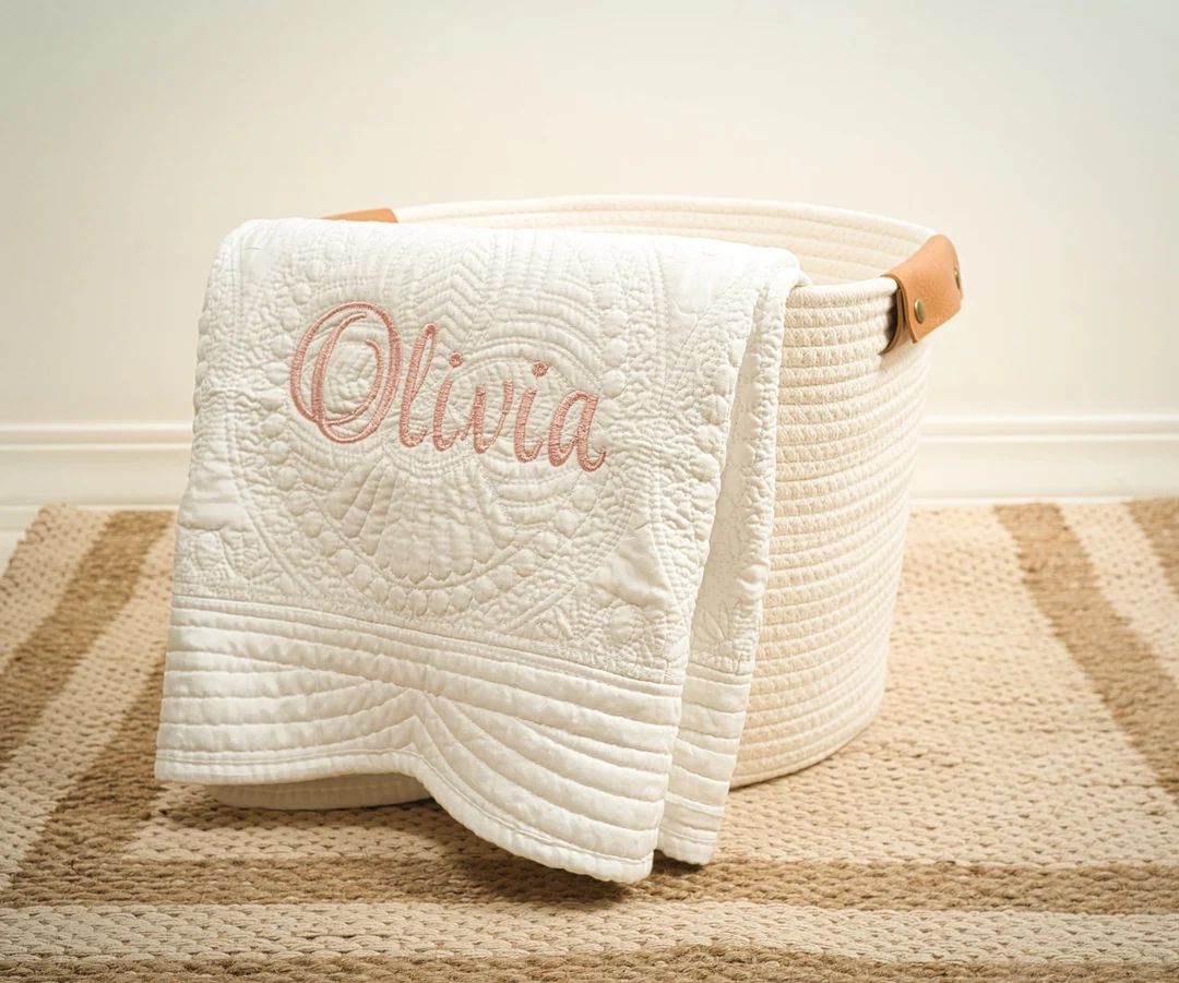 Custom baby quilt blanket embroidered personalized baby name heirloom keepsake quilt monogram bab... | Etsy (US)