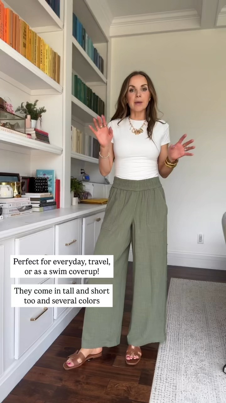  Laid-back look I’m living in:
@aerie pants
@pumiey tee
@anthropologie necklace

 

#LTKSeasonal #LTKTravel #LTKStyleTip