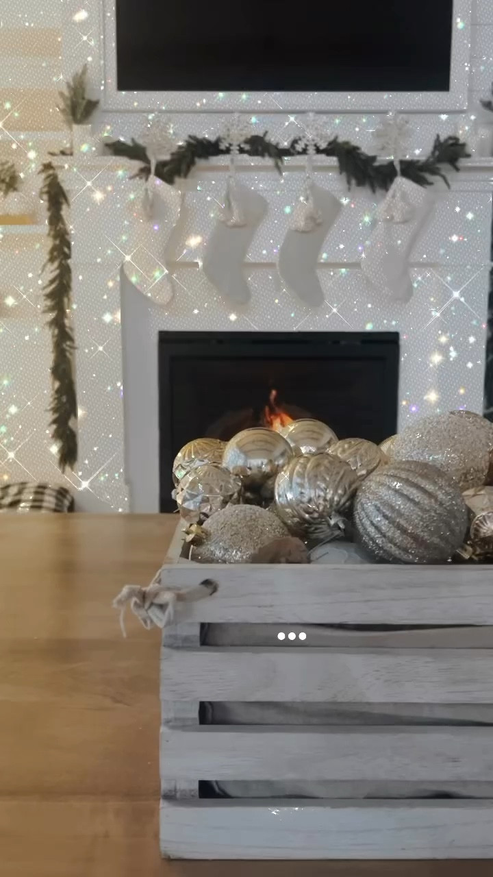 It’s definitely starting to feel like Christmas. And when I found these stockings at target, I fell in love with the material and the look of them! Linking the exact ones I have, as well as a few similar ones.