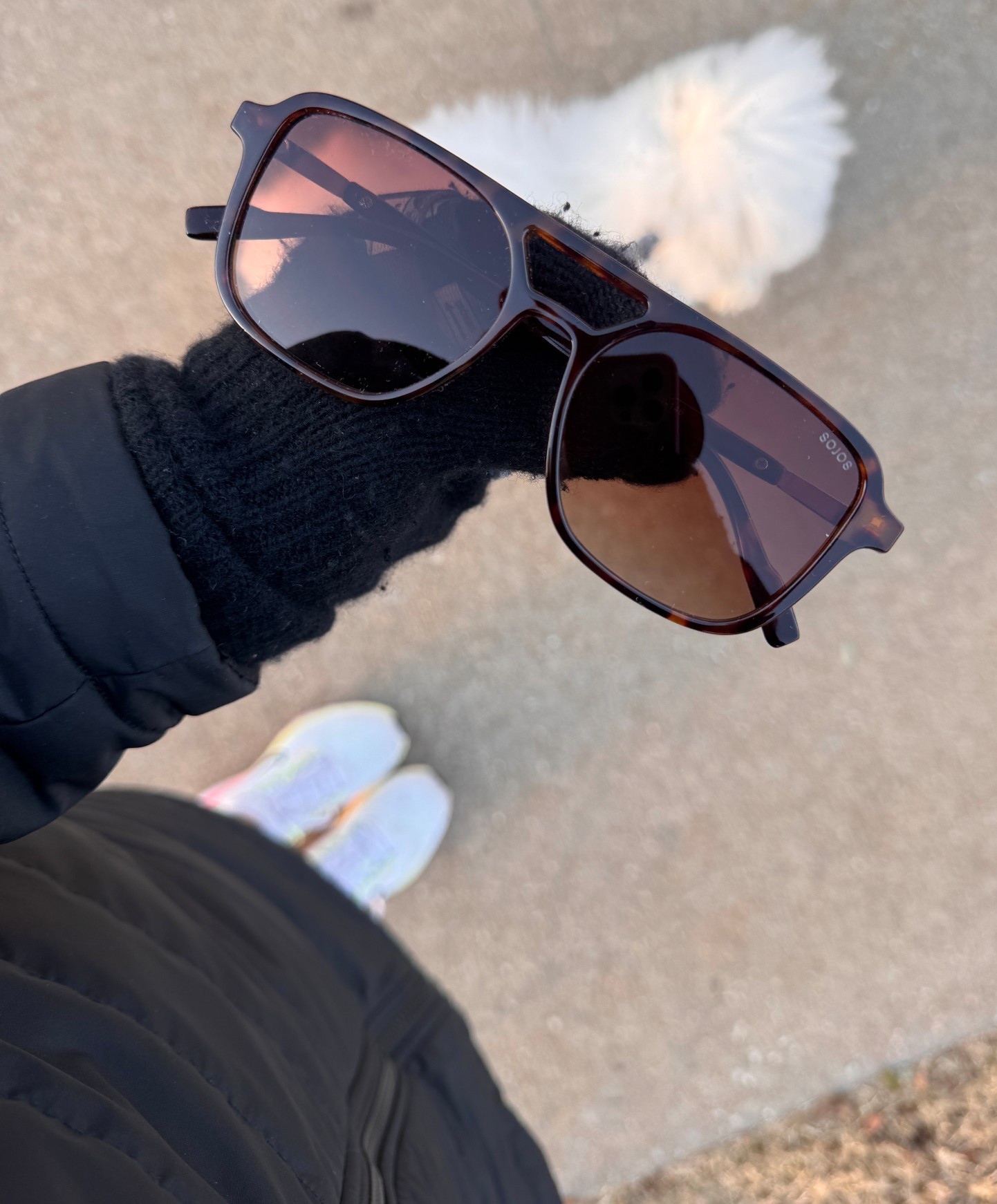 These sunglasses look like designer…but are only $14. 🤩