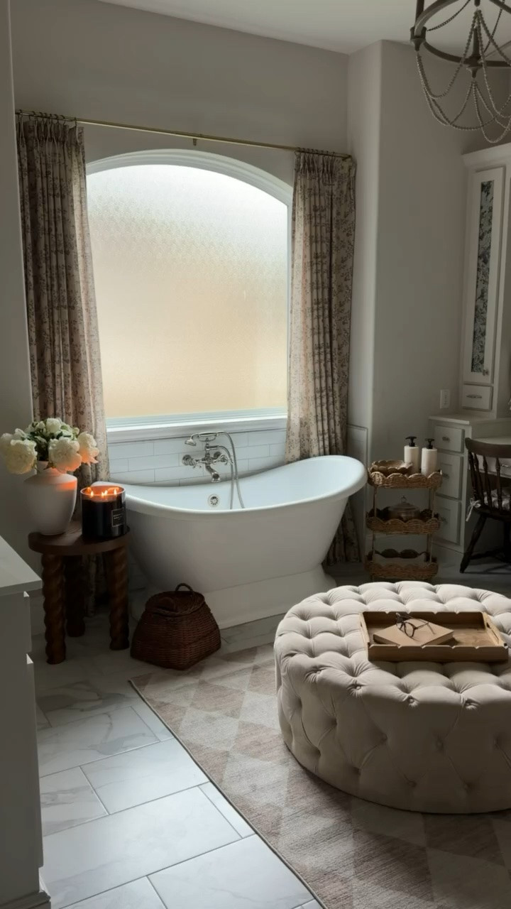 There is nothing like a cozy bath when the weather starts cooling down!

#LTKSeasonal #LTKHome