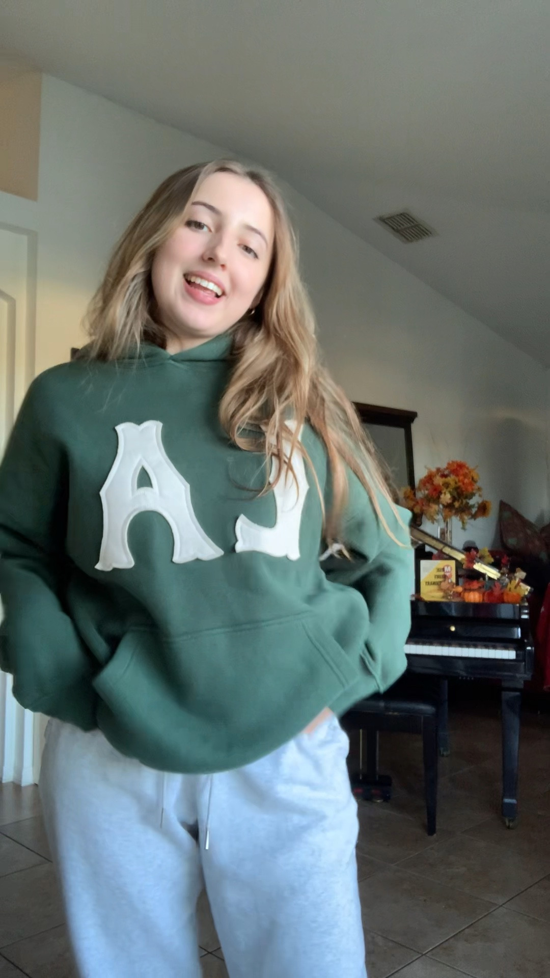 perfect hoodie 🤭🎄🧸 

#LTKCyberWeek #LTKHoliday #LTKGiftGuide