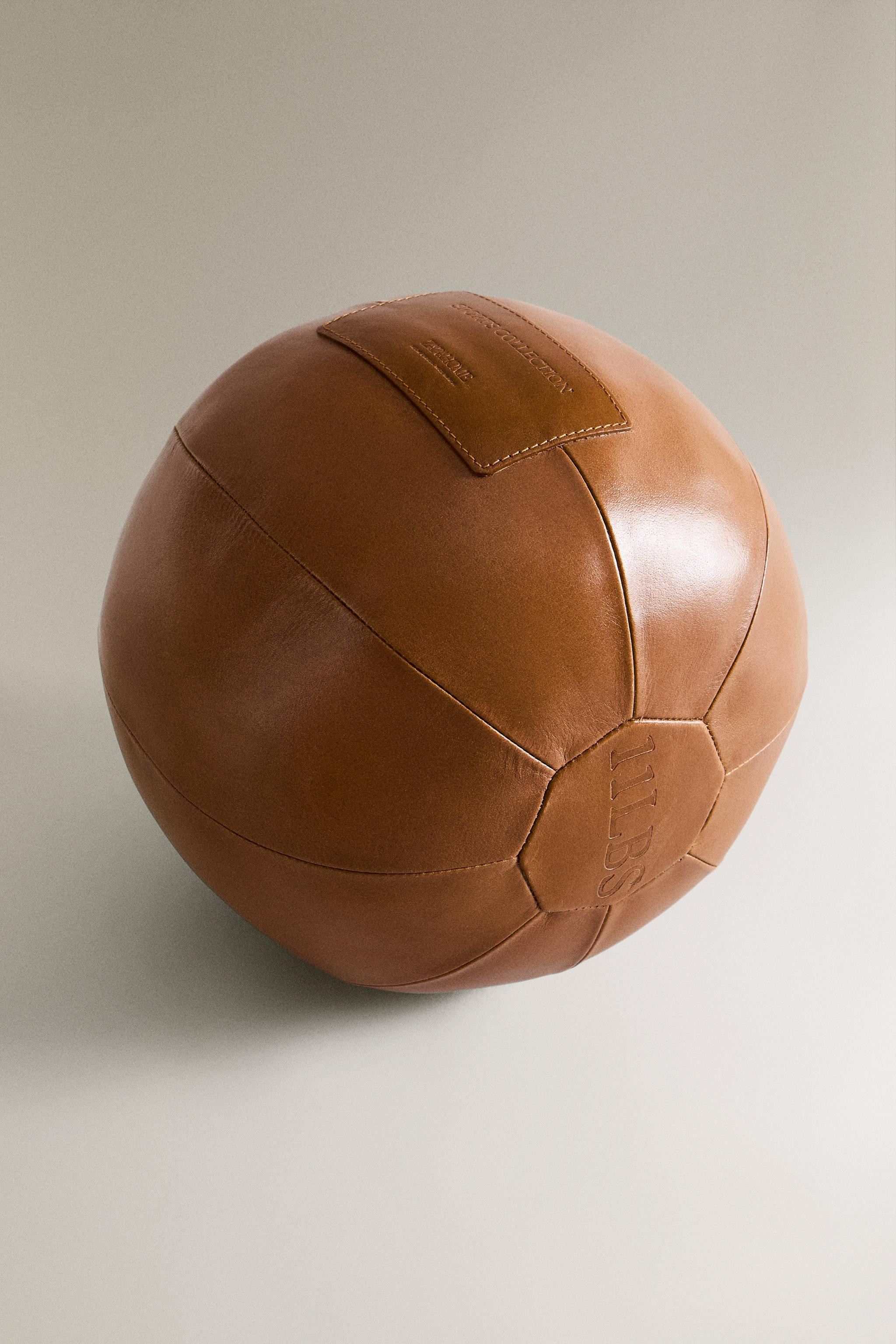 LEATHER MEDICINE BALL FOR SPORT | Zara US