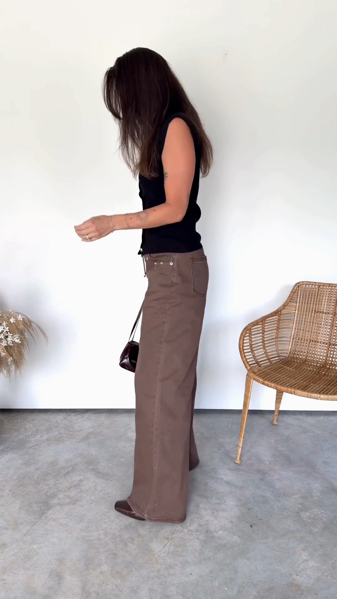 Wearing the size 4 pants and small top 

Emmer | fall outfits | fall pants

#LTKxWalmart #LTKgrwm