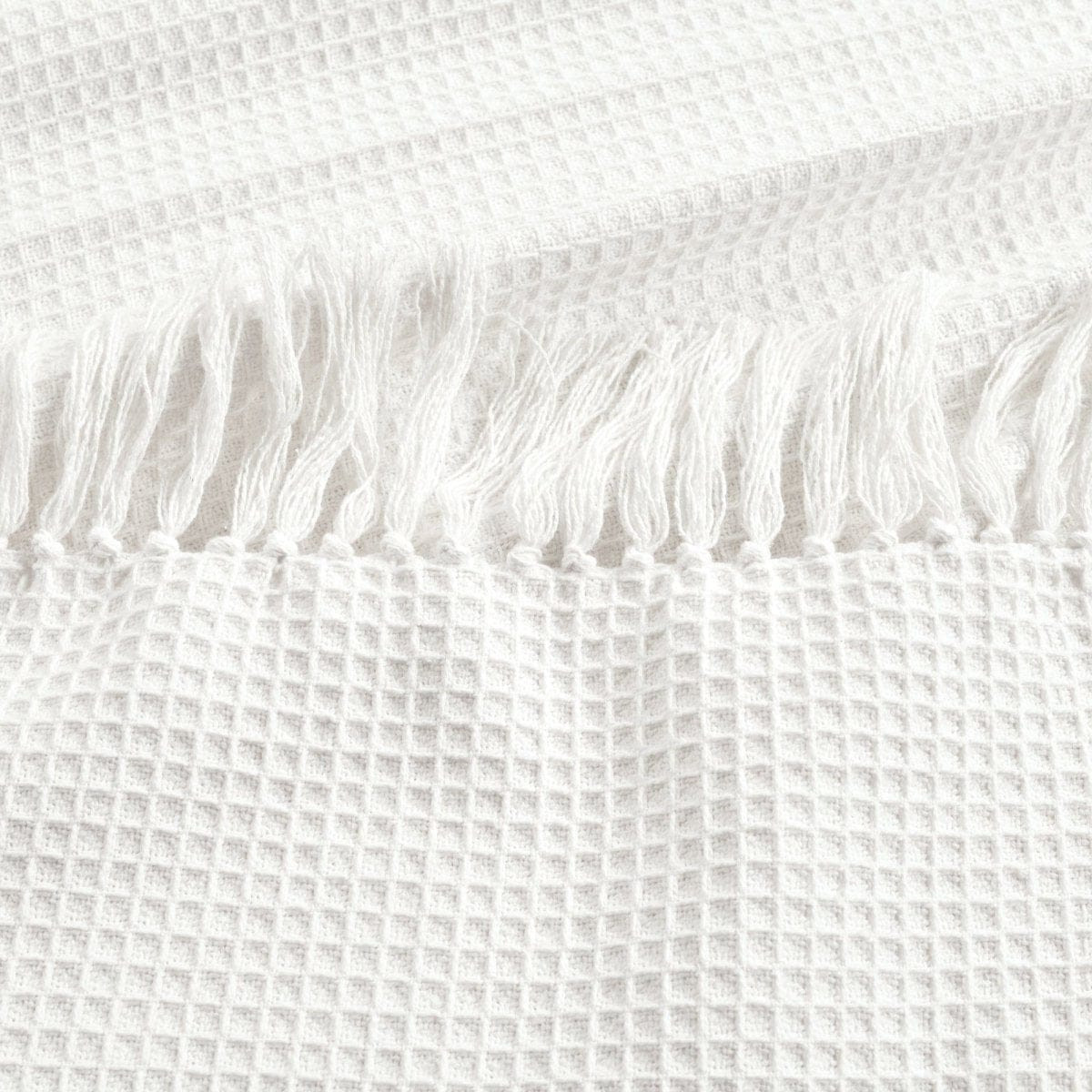 Waffle Cotton Knit Tassel Fringe Blanket/Coverlet | Lush Decor