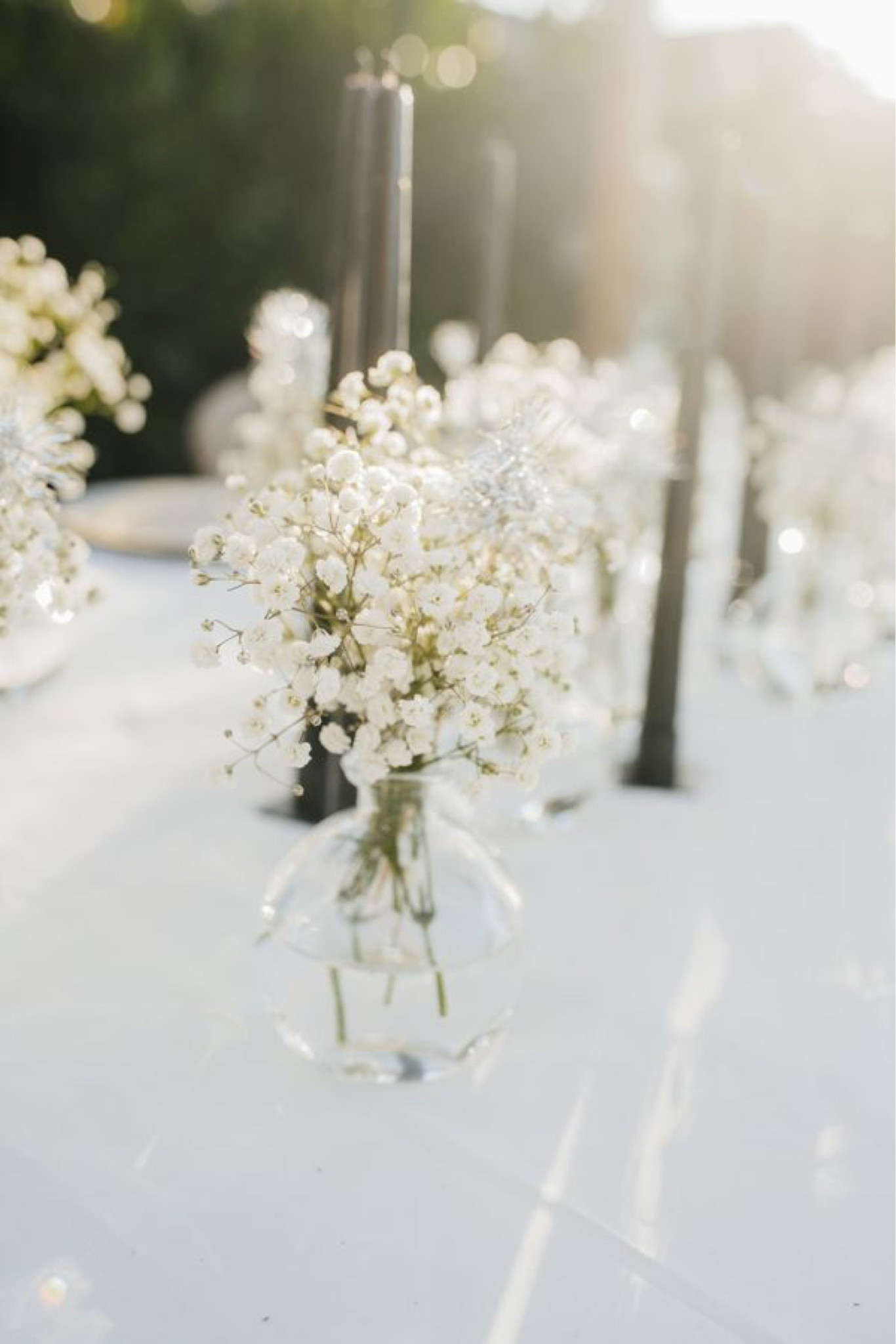 Tablescape idea for a Valentine's Day dinner. Great for a festive family dinner or for a romantic dinner for two! Add plenty of floral to make it a fresh and pretty evening. 

#ValentinesDay #diningtabledecor #interiordesign 

#LTKhome #LTKSeasonal #LTKunder50