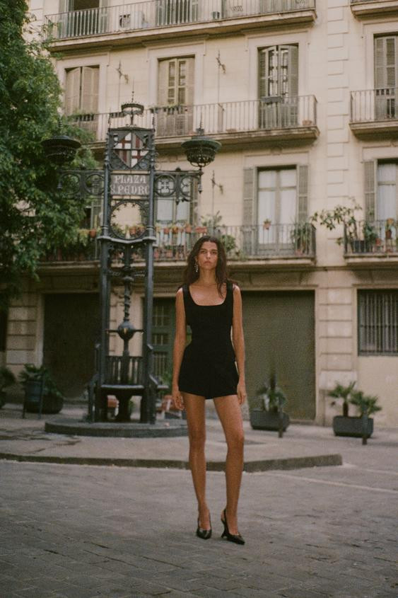 HIGH-WAISTED SHORTS | Zara US