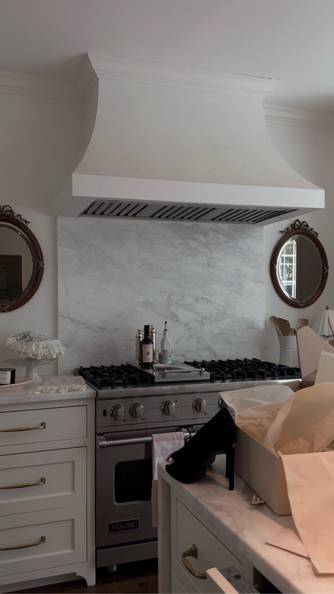 Sold out shoes! Keep or return? Elle says she loves, so keep I suppose! Will check to see if they restock and post if so! 

#LTKootd #LTKdayinmylife