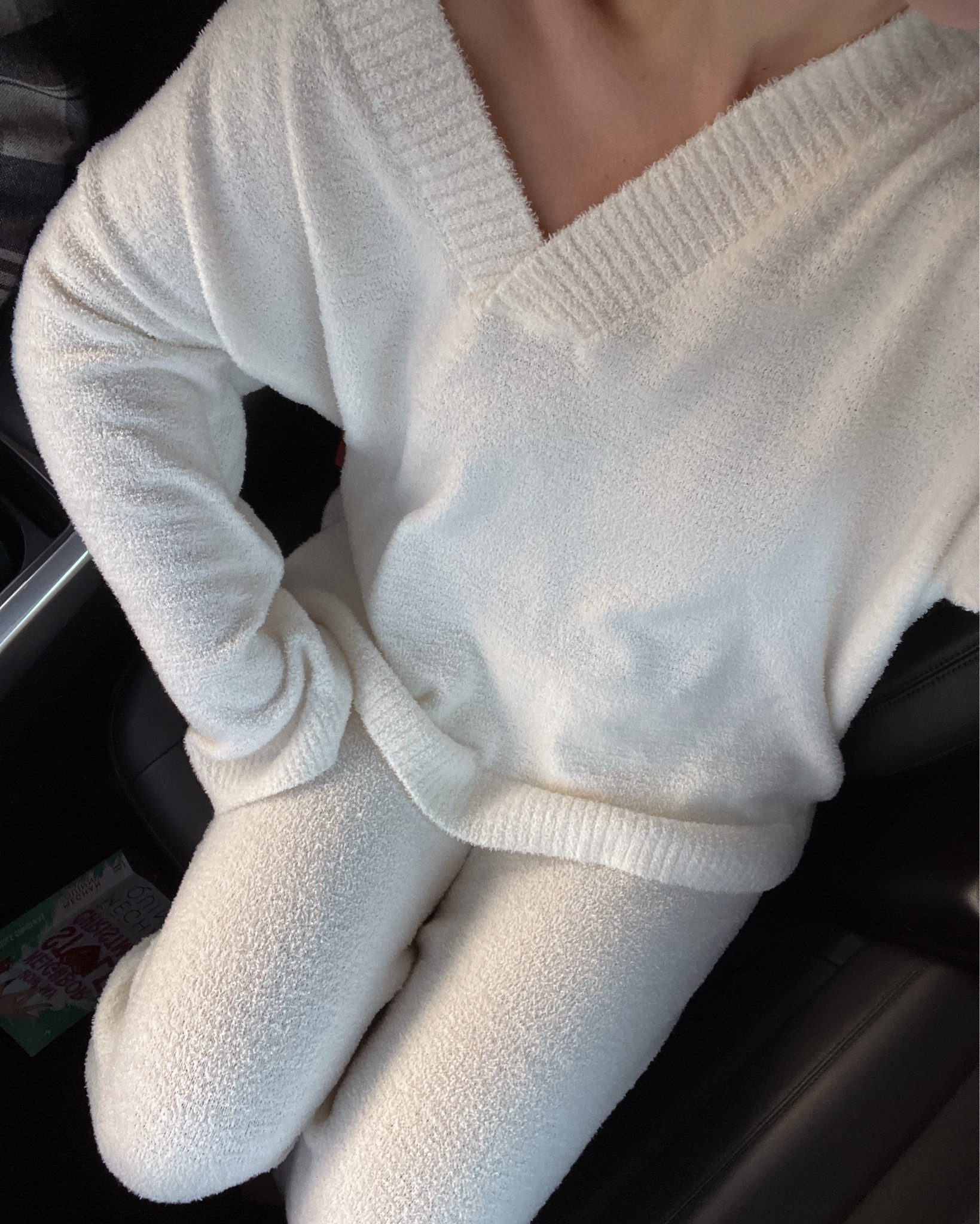 this set is so comfortable priced under $100. took a L for an oversized fit and it’s amazing 

#LTKFindsUnder100 #LTKSeasonal #LTKGiftGuide