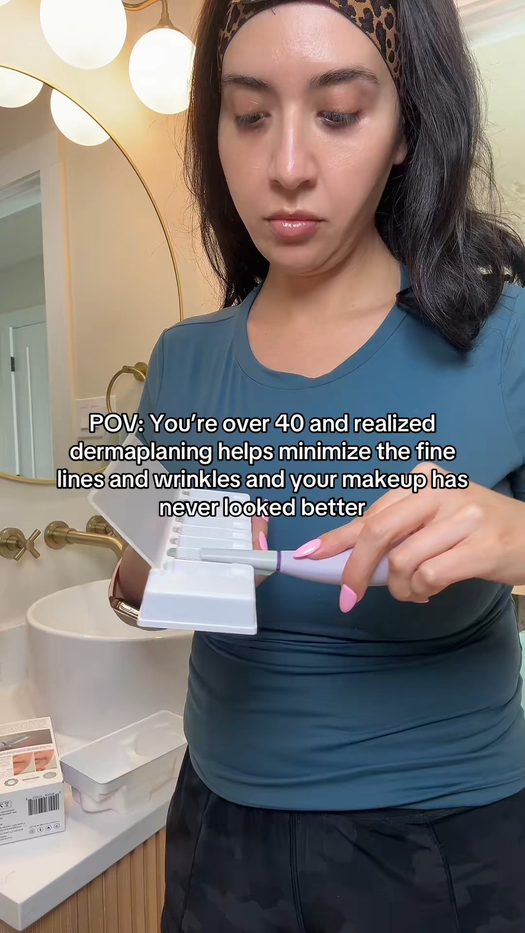 POV: you finally tried dermaplaning and now your makeup hits DIFFERENT 😭✨
like… where has this been all my life??

#dermaplaning #athomederma #smoothskin #skincareroutine
#skincaretools #glowingskin #skincarecommunity #beautyroutine 

 
