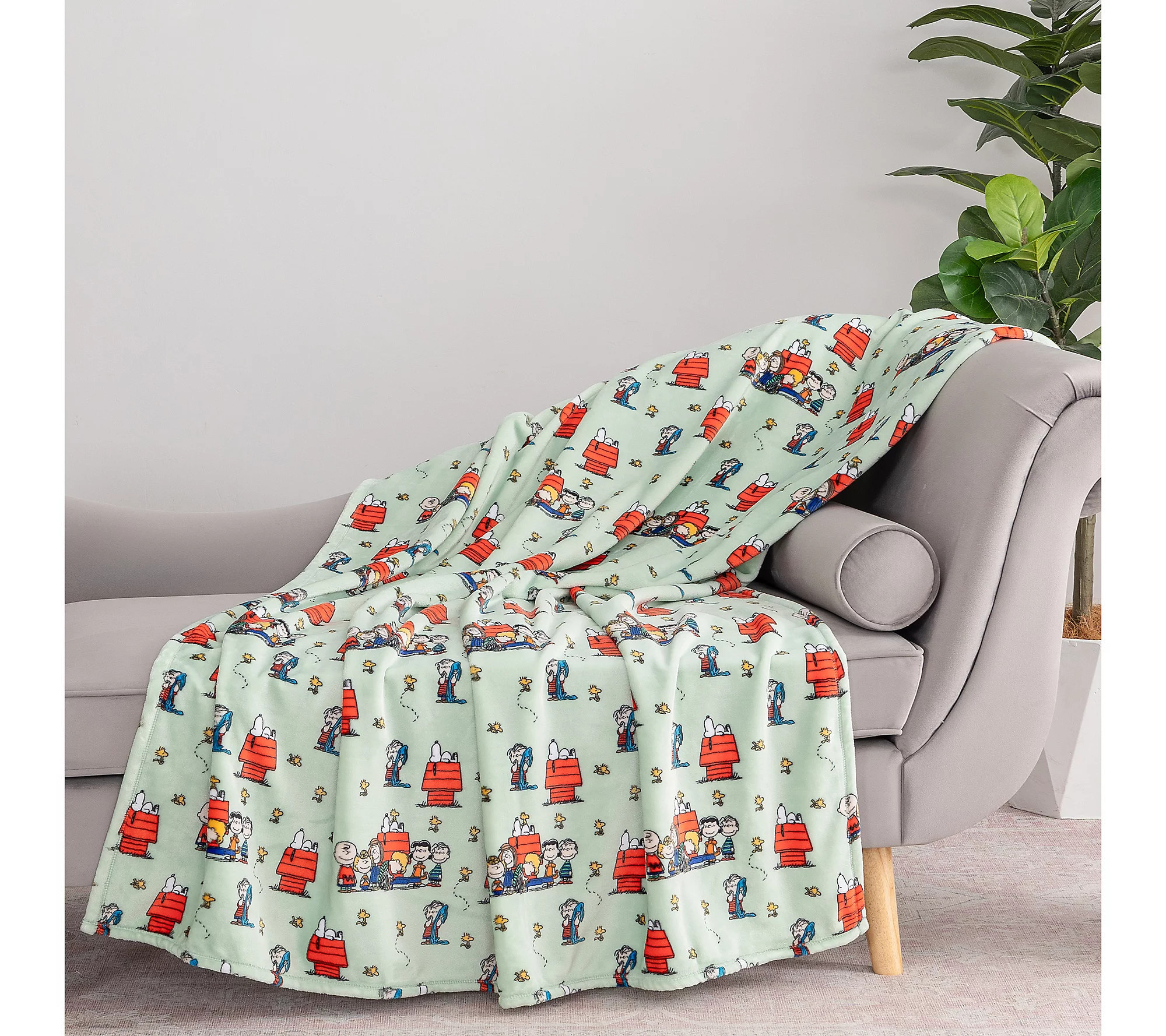 Berkshire 55x70 Peanuts 75th Anniv Throw | QVC