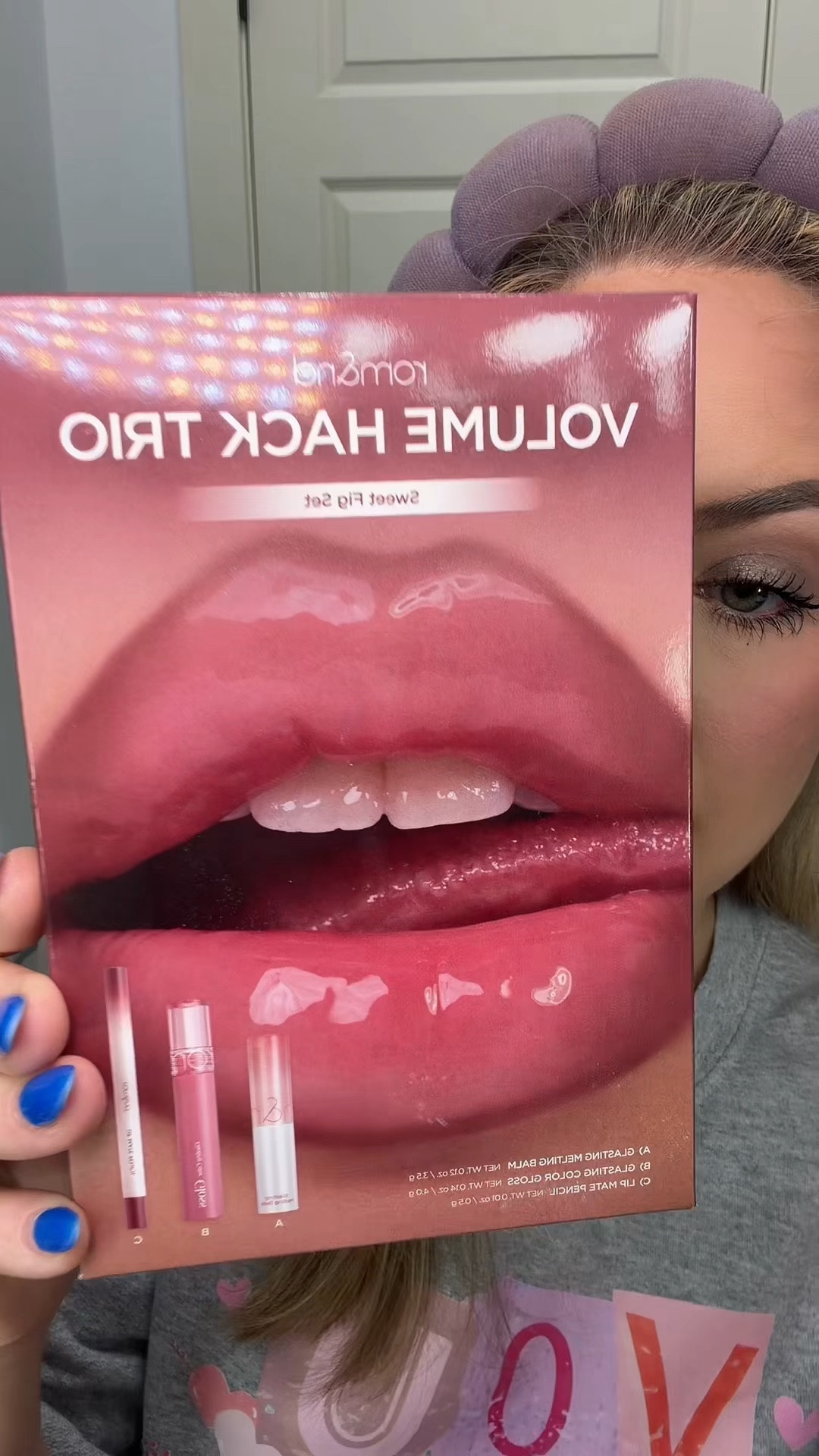 I finally tried the rom&nd Volume Hack Trio and I get the hype 👀💋
This combo makes your lips look fuller, juicier, and SO smooth without that tingly plumping feeling 🙌

First impression: super easy to layer, lightweight, and the gloss just pulls everything together for that perfect “your lips but better” look

If you’ve been wanting that soft, plump K-beauty lip… this is SUCH a good one 🤍

Shop it in my LTK 🛍️

#ltkbeauty #ltkmakeup #ltkfinds #ltksalealert #ltkunder50

#LTKBeauty