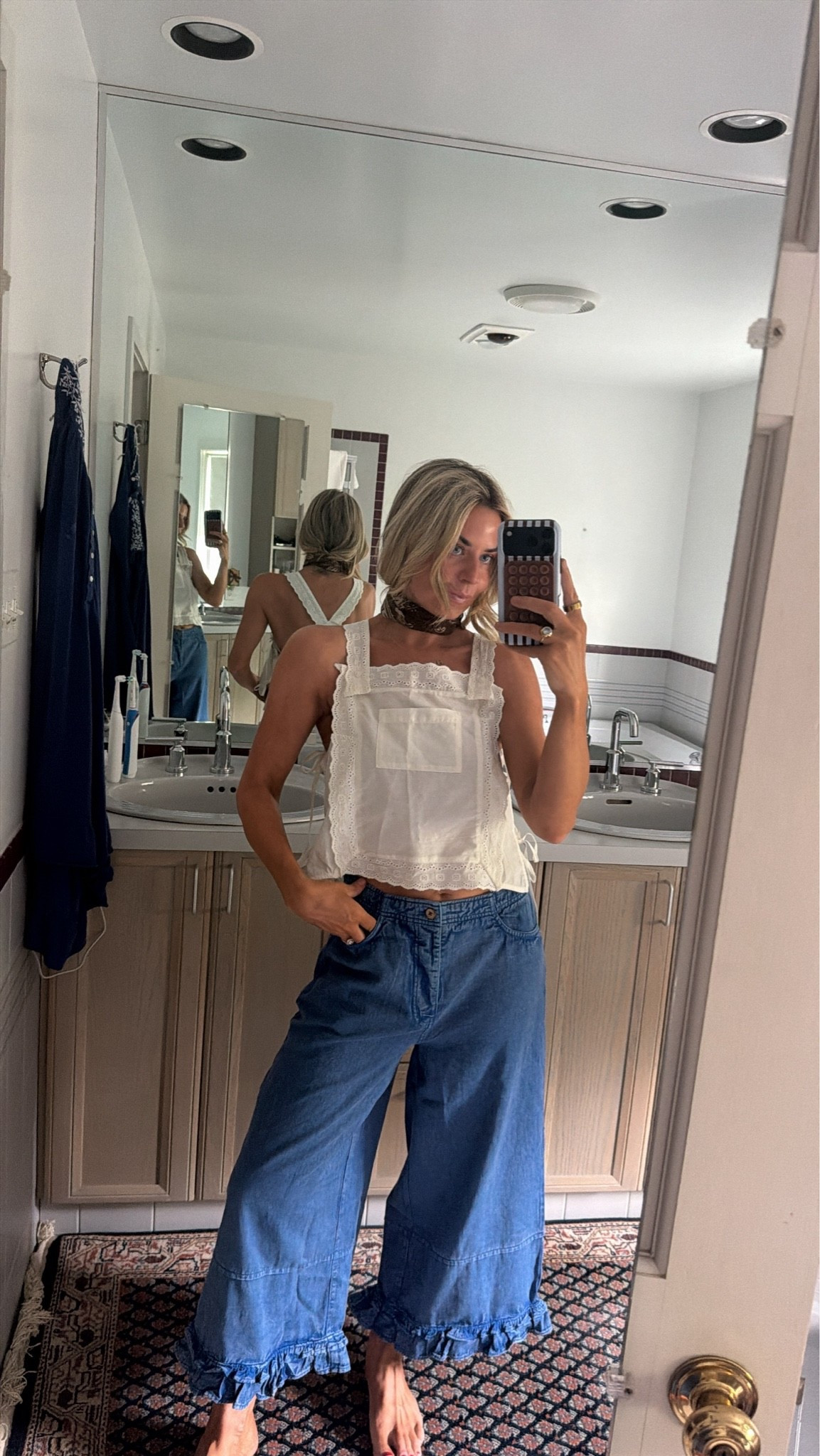 My Noah Kahan concert outfit! Wearing a small in both!

Summer concert

#LTKootd