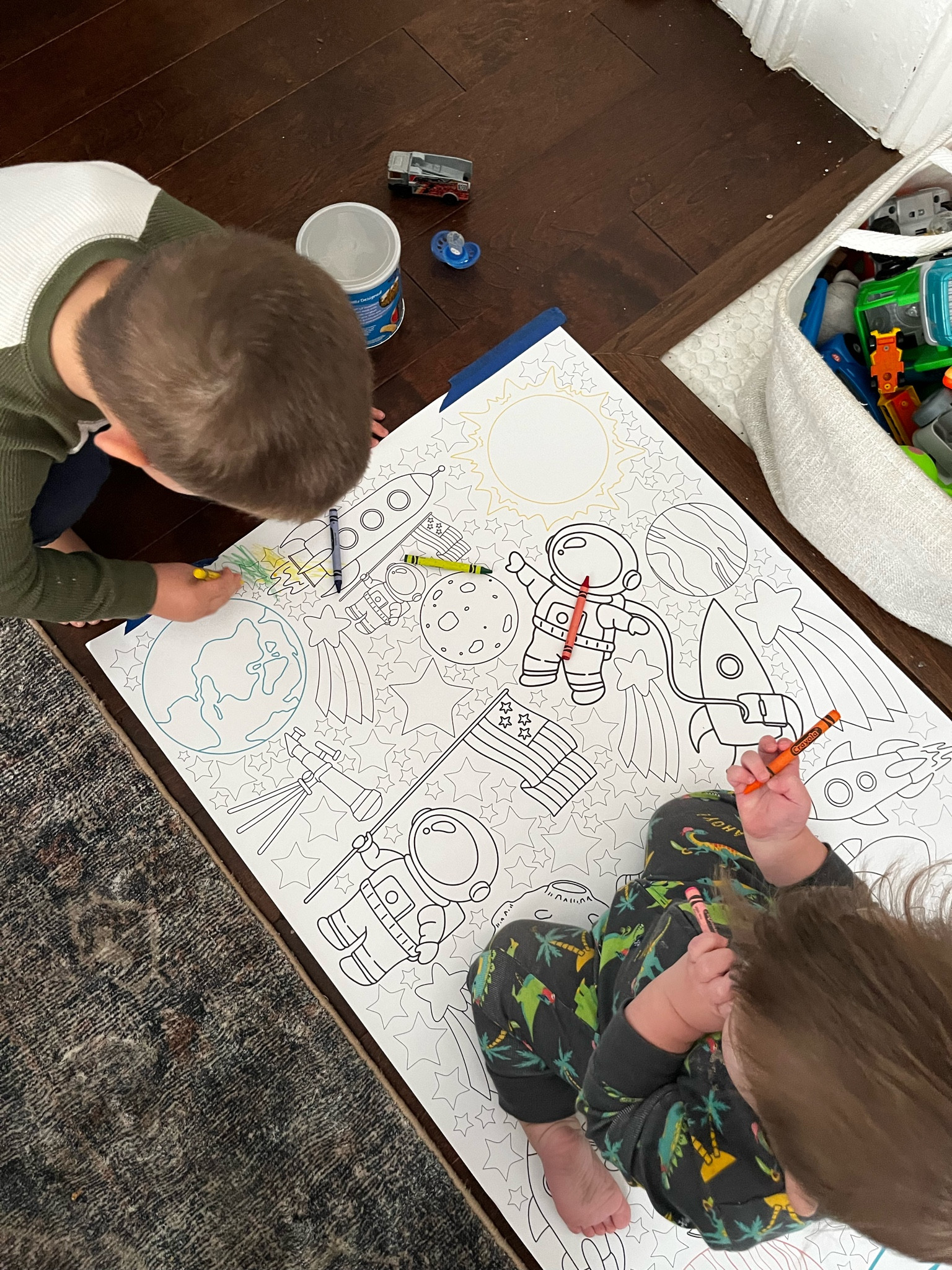 Busy Banners | Screen Free Activity

#LTKKids #LTKFamily #LTKFindsUnder50