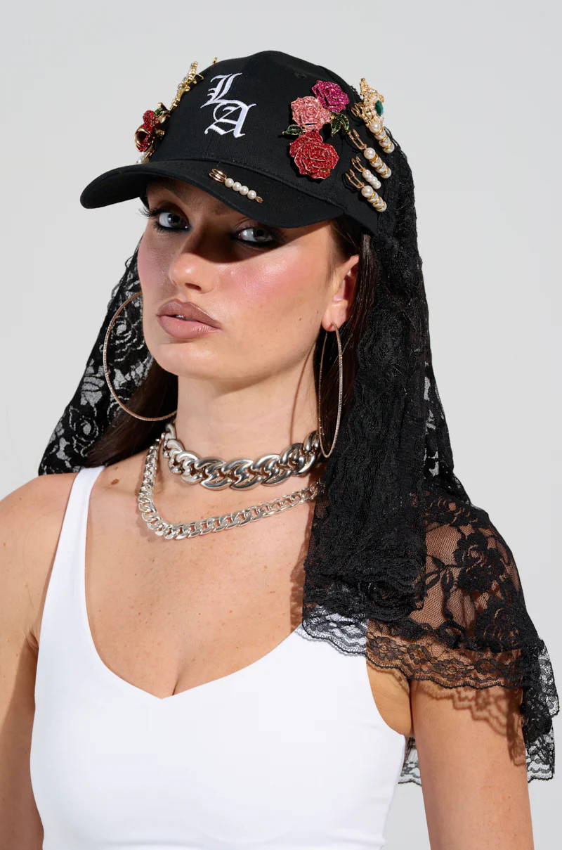 CITY GIRL LUXE BROOCH HAT | AKIRA