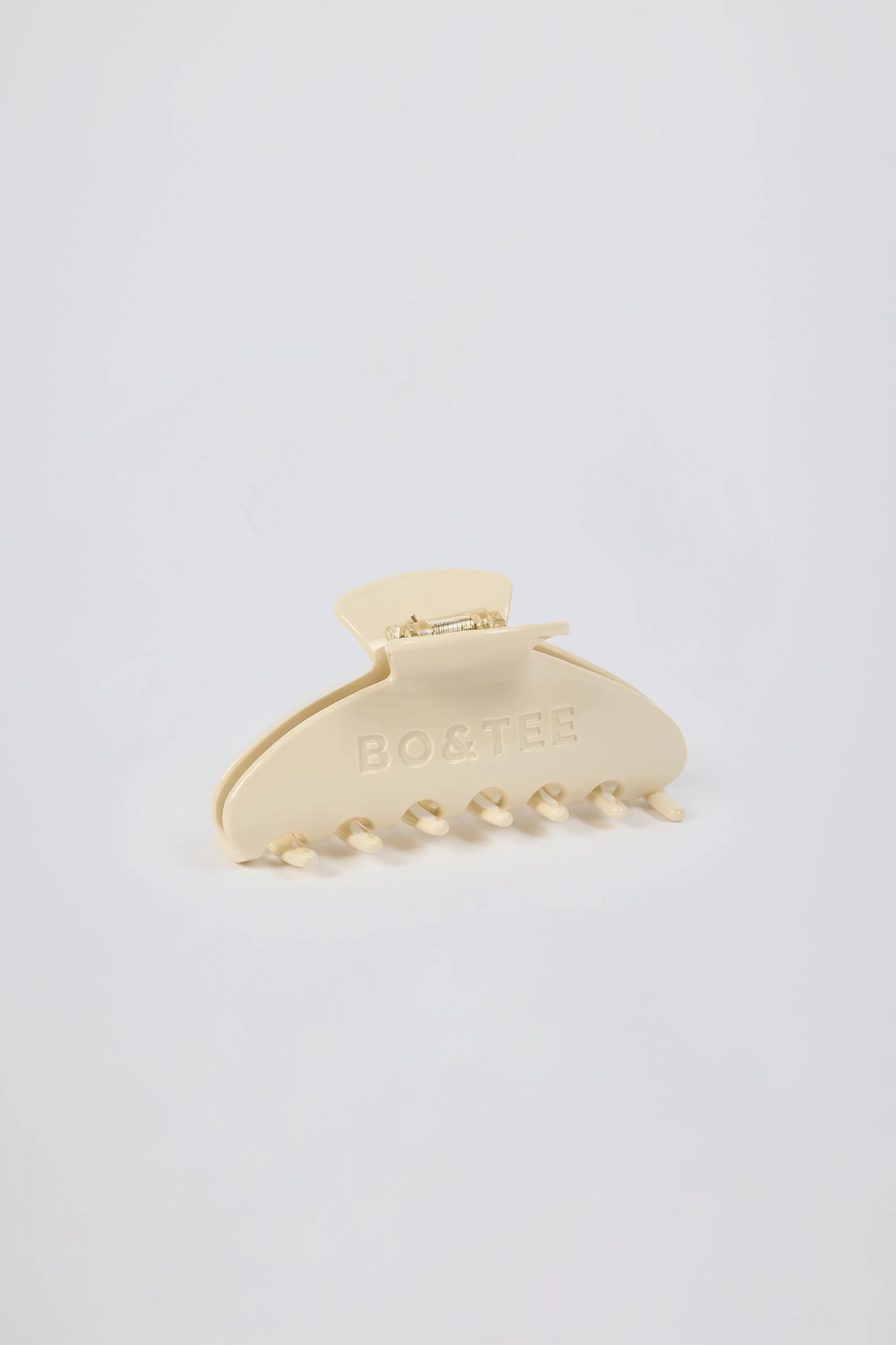 Medium Claw Clip in White | Bo&Tee