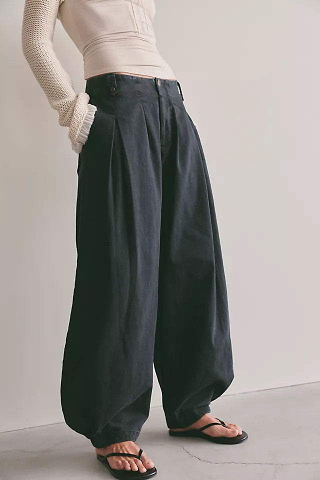 At Bay Trousers at Free People in Black, Size: US 2 | Free People (UK)