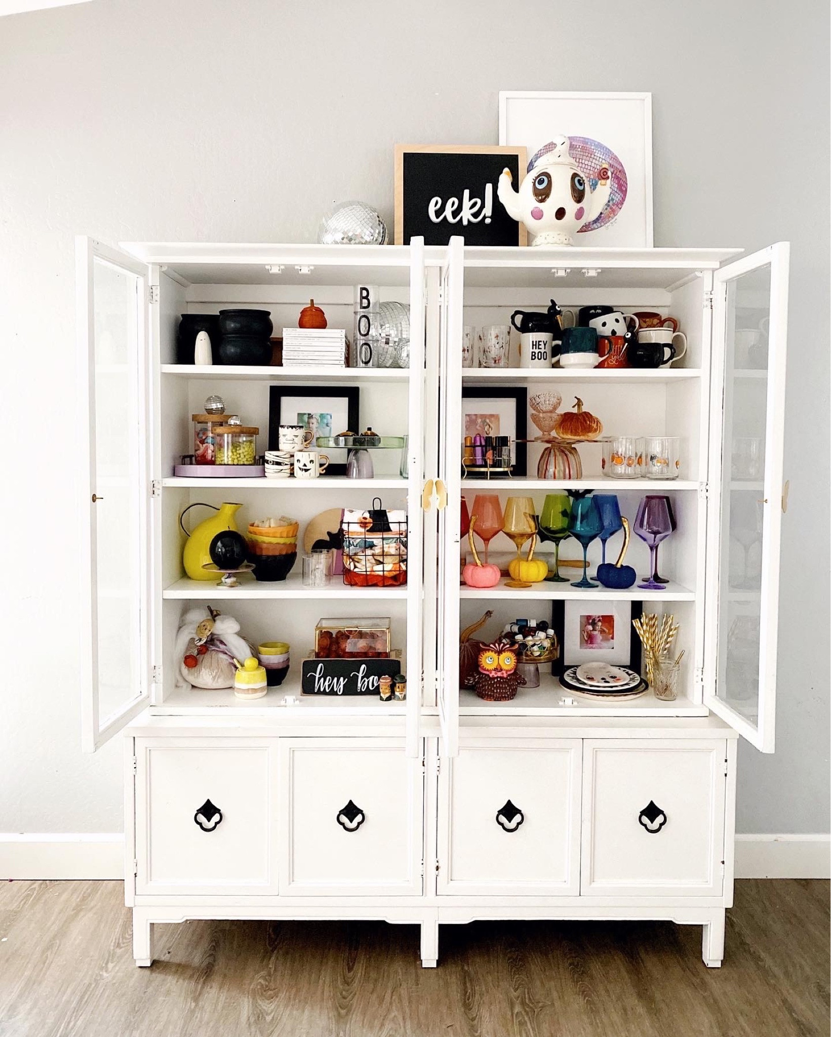 Halloween hutch musts 

#LTKSeasonal #LTKHalloween #LTKhome