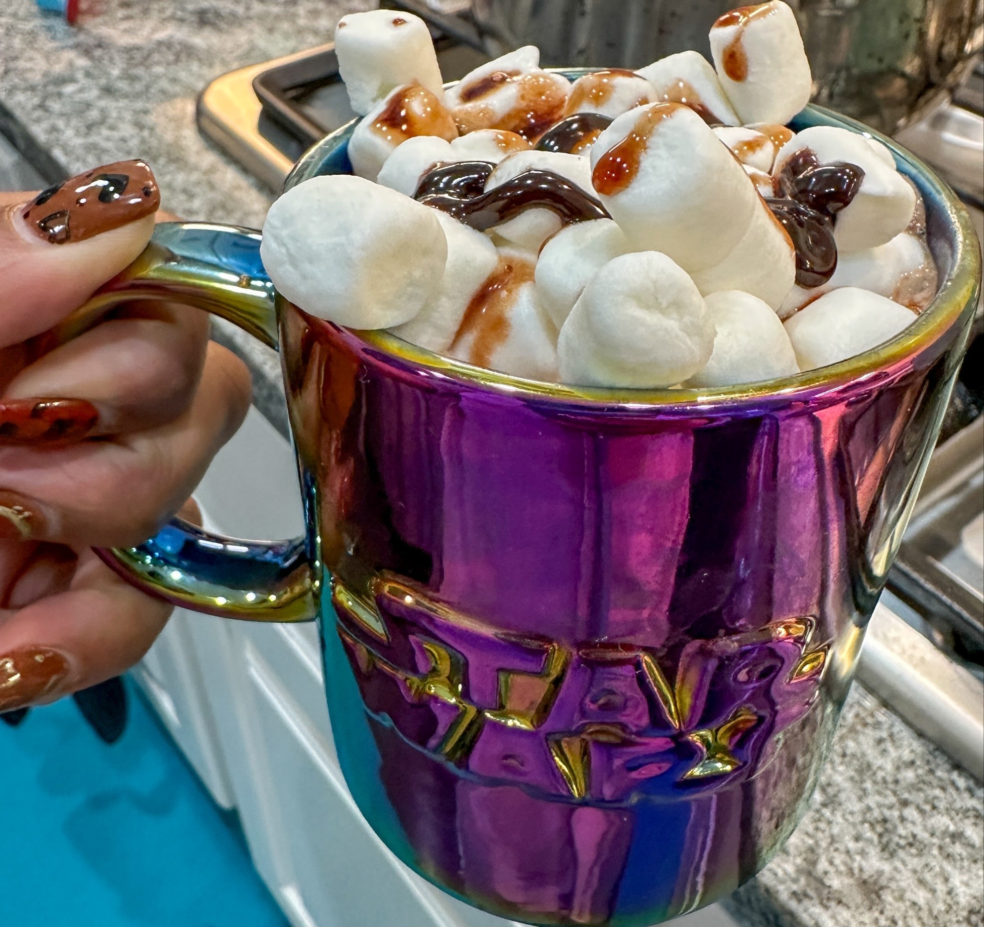 Star Wars color changing mugs. #colorchanging #mugs #hotchocolate #drinks 