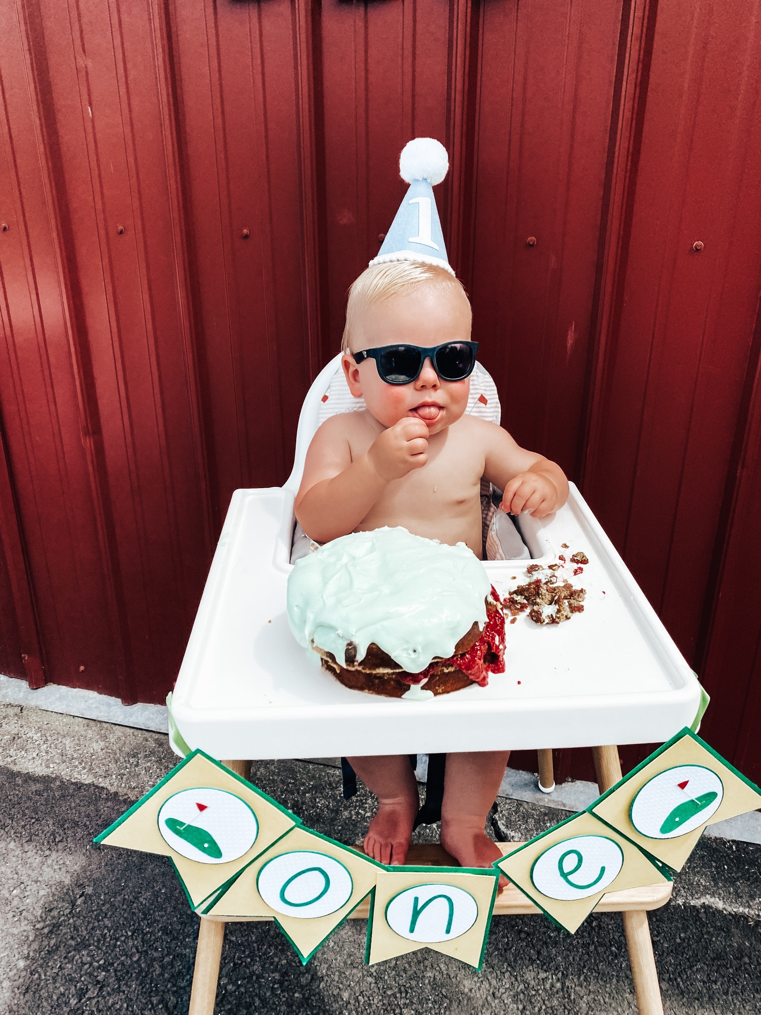Masters golf first birthday party! Hole in one birthday party ⛳️ 


Baby birthday, golf birthday, hole in one theme, master party, masters birthday party, golf birthday decor 

#LTKkids #LTKbaby #LTKfamily