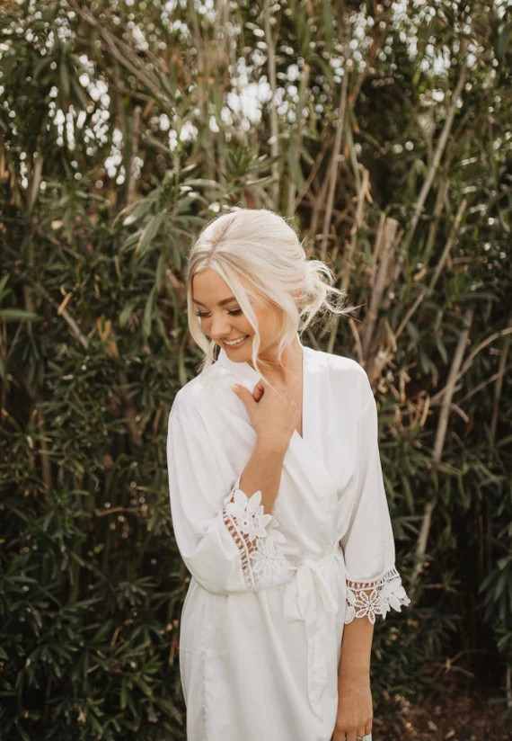 Lace Bridal Robe Personalized Bridal Robe Bridal Gift - Etsy | Etsy (US)