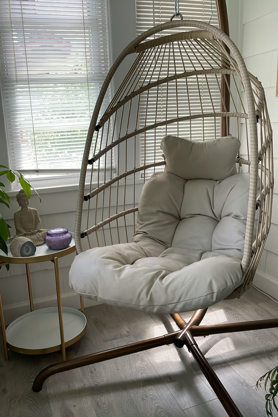 This is such a great swing chair! Looks beautiful and very sturdy 

#LTKfamily #LTKFind #LTKhome