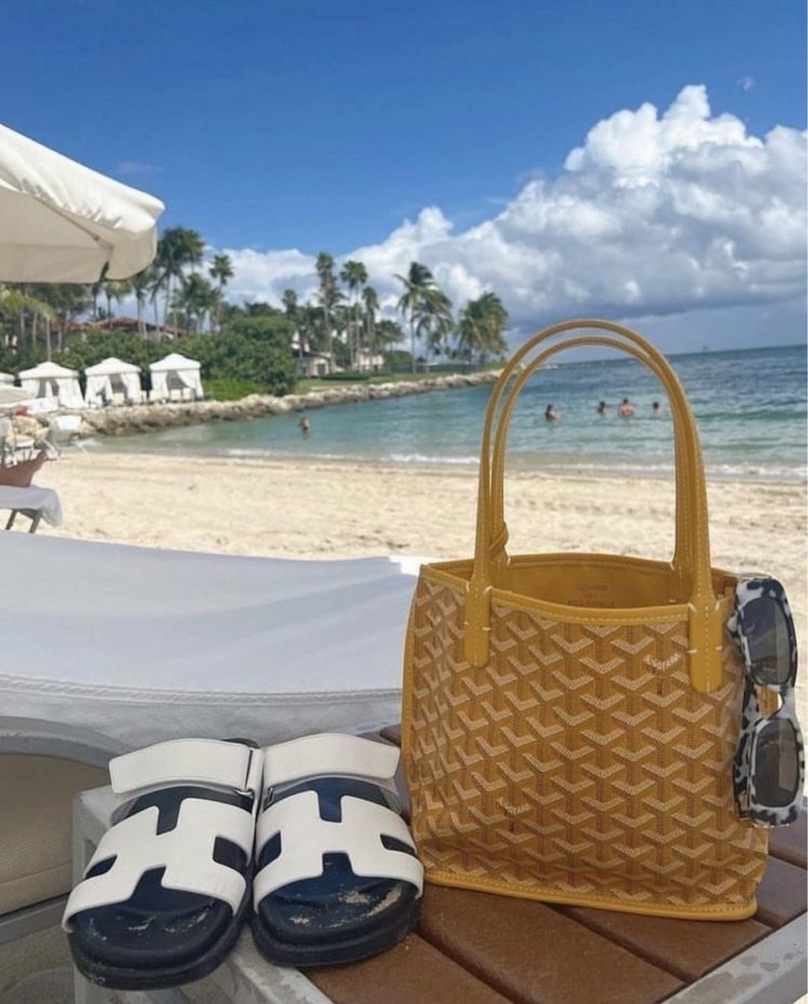 Vacation mode #dhgate 

#LTKSpringSale #LTKtravel