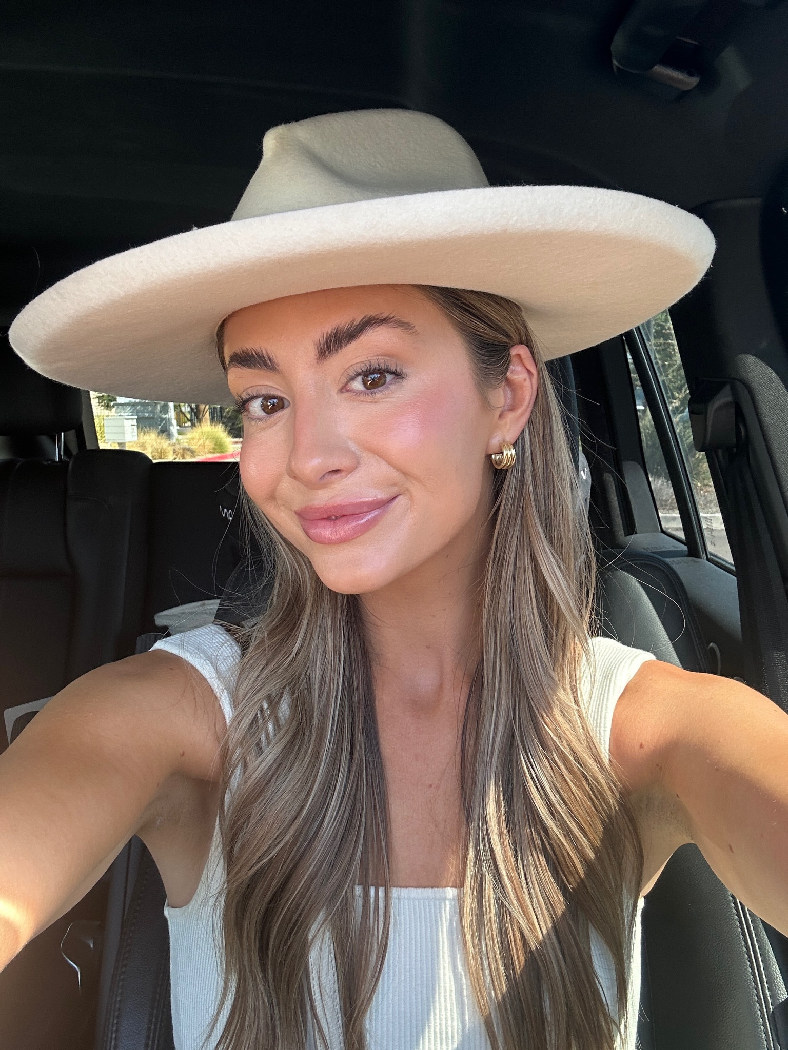 Clean beauty makeup products that actually work and work well 🤣👏🏽 so creamy and blendable and cover well too! 
blush: Stockholm 

#LTKunder50 #LTKbeauty