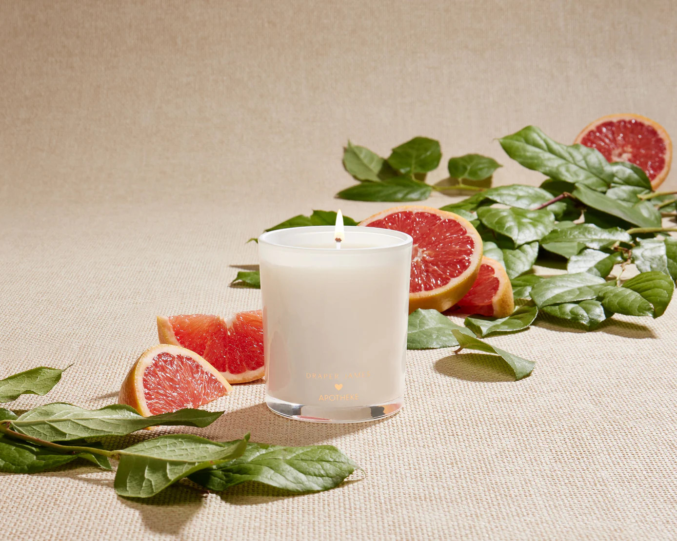 DJ x Apotheke Southern Grapefruit Candle | Draper James (US)