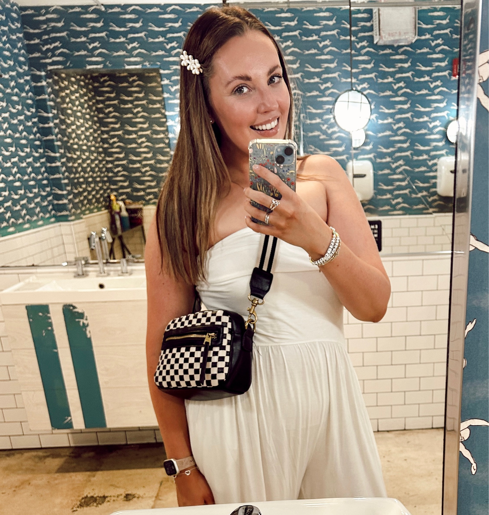 apparently i’m making this is my uniform now. I’m obsessed with this jumpsuit + crossbody bag. 


midsize fashion, mom fashion, free people, target, accessories

#LTKunder100 #LTKstyletip