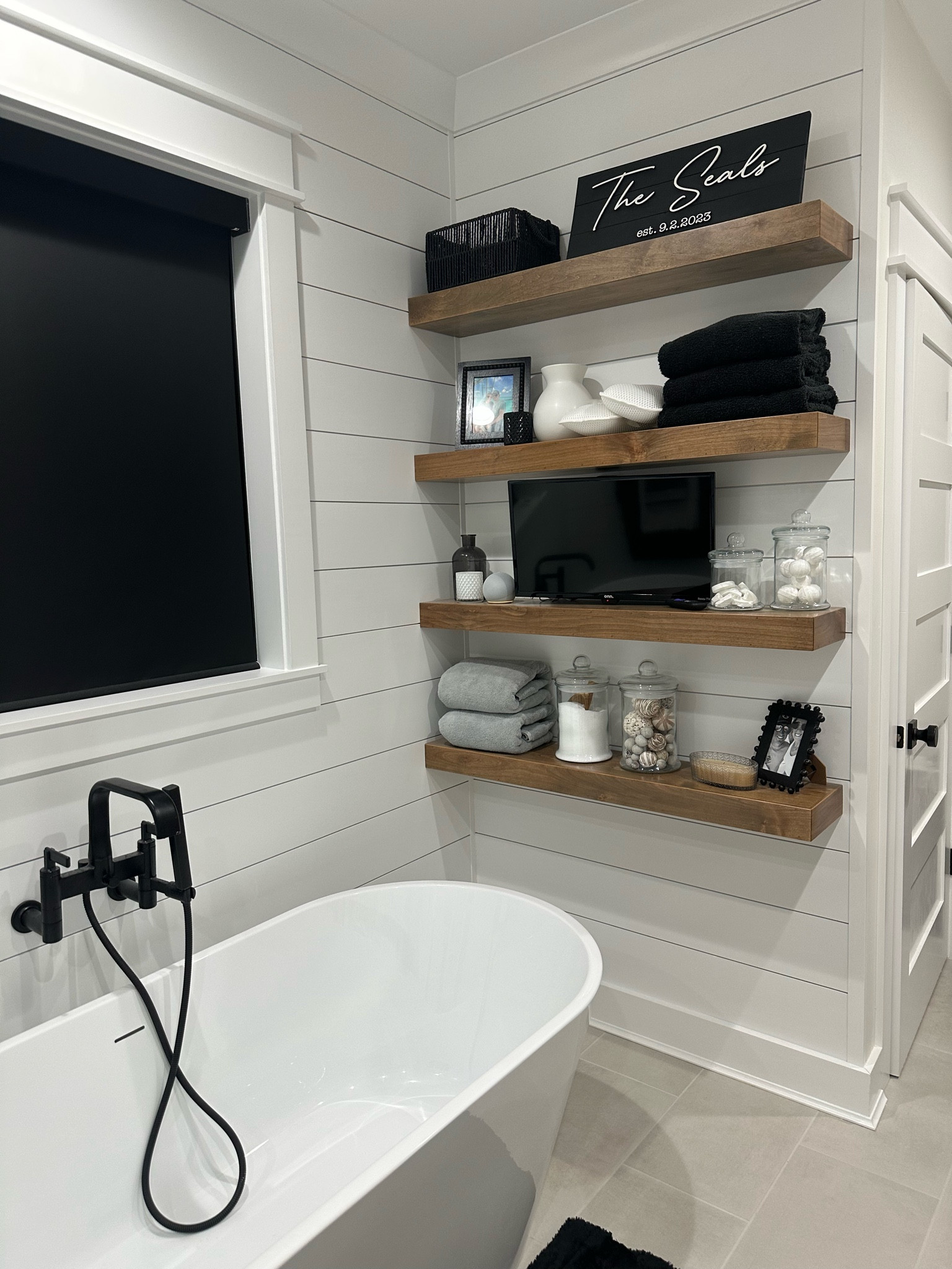 After a long 12 hour shift this is one of my favorite views 🖤🧖🏼‍♀️

Modern Farmhouse Bathroom. Bathroom Decor Links. Home Decor Links.  

#LTKHome #LTKStyleTip #LTKFamily