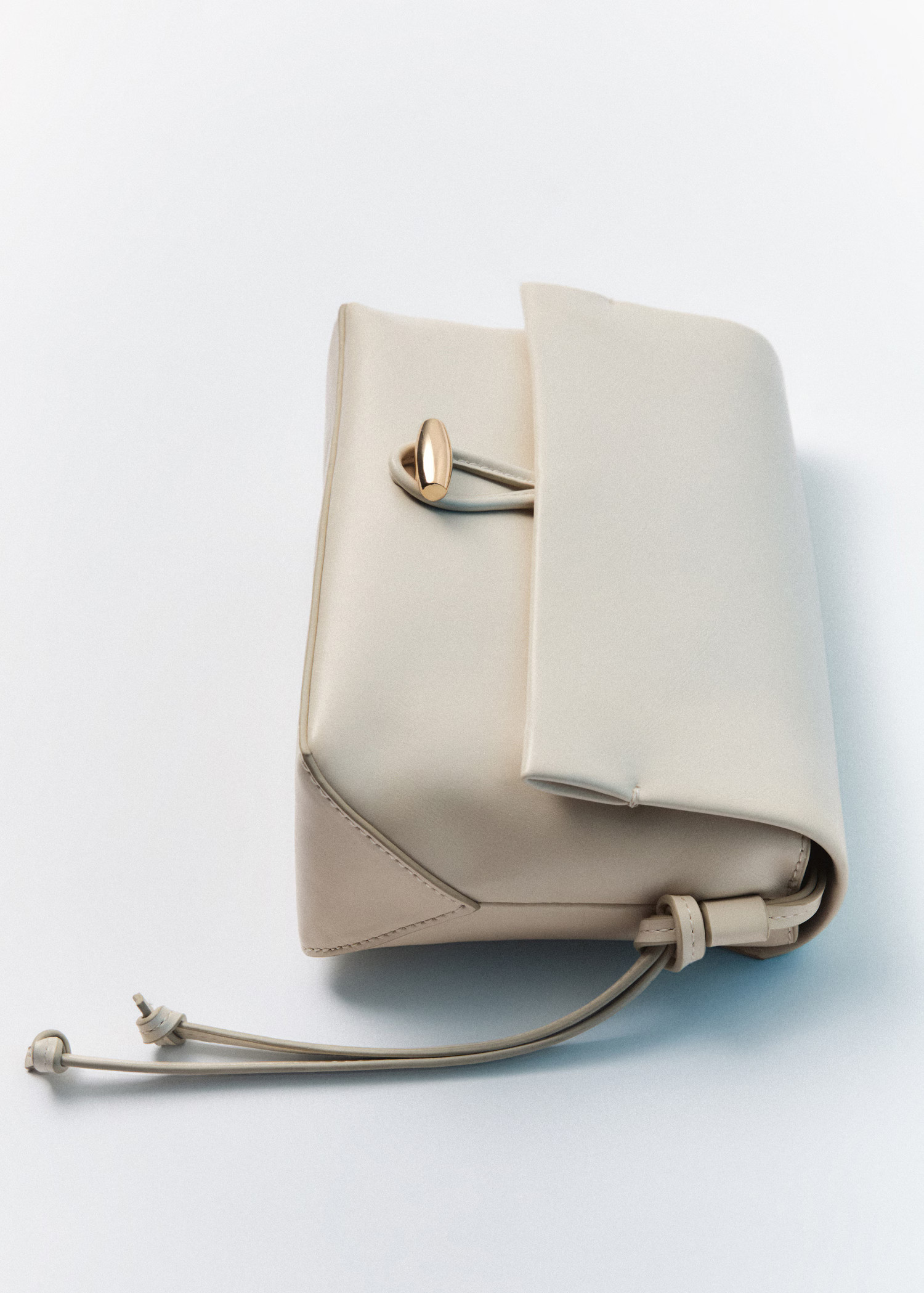 Shoulder bag with strap | Mango (US/MX/AU)