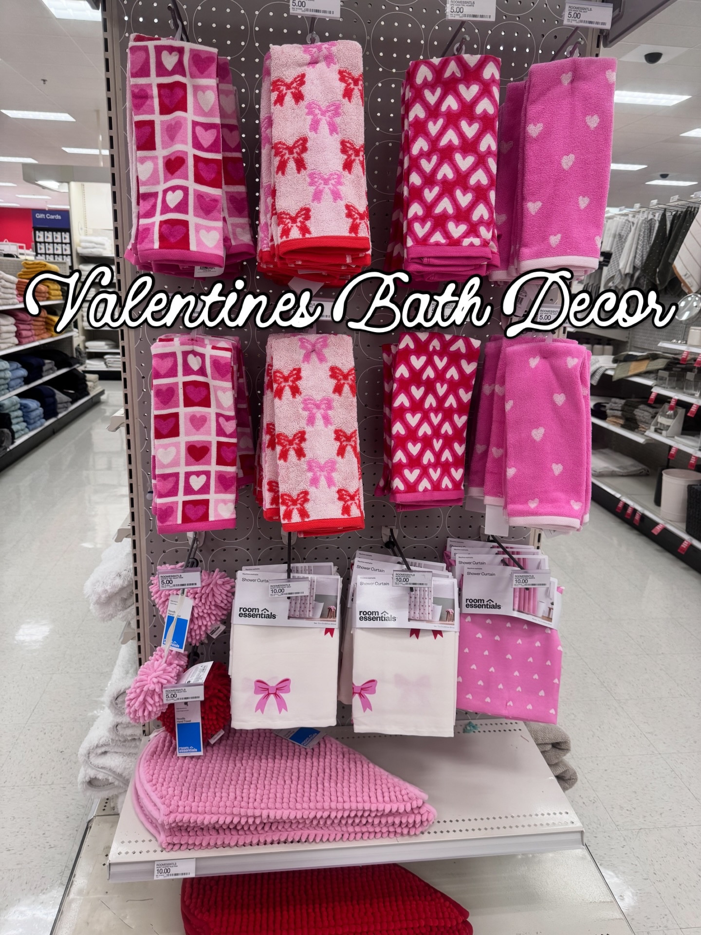 How cute is this new line of Valentines bathroom decor! I love the heart shaped rugs! Follow + comment “SHOP” for a link! ✨MUST BE FOLLOWING FOR THE LINK TO COME THROUGH✨ #targetcreator