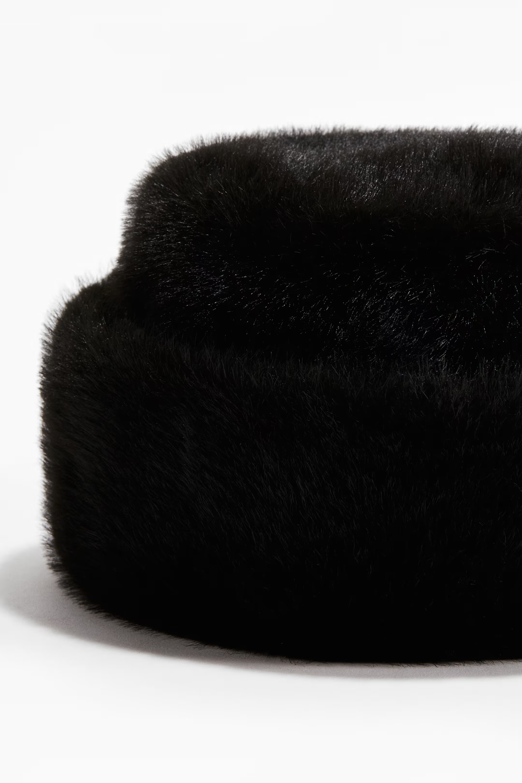 Fluffy Hat - Black - Ladies | H&M US | H&M (US + CA)