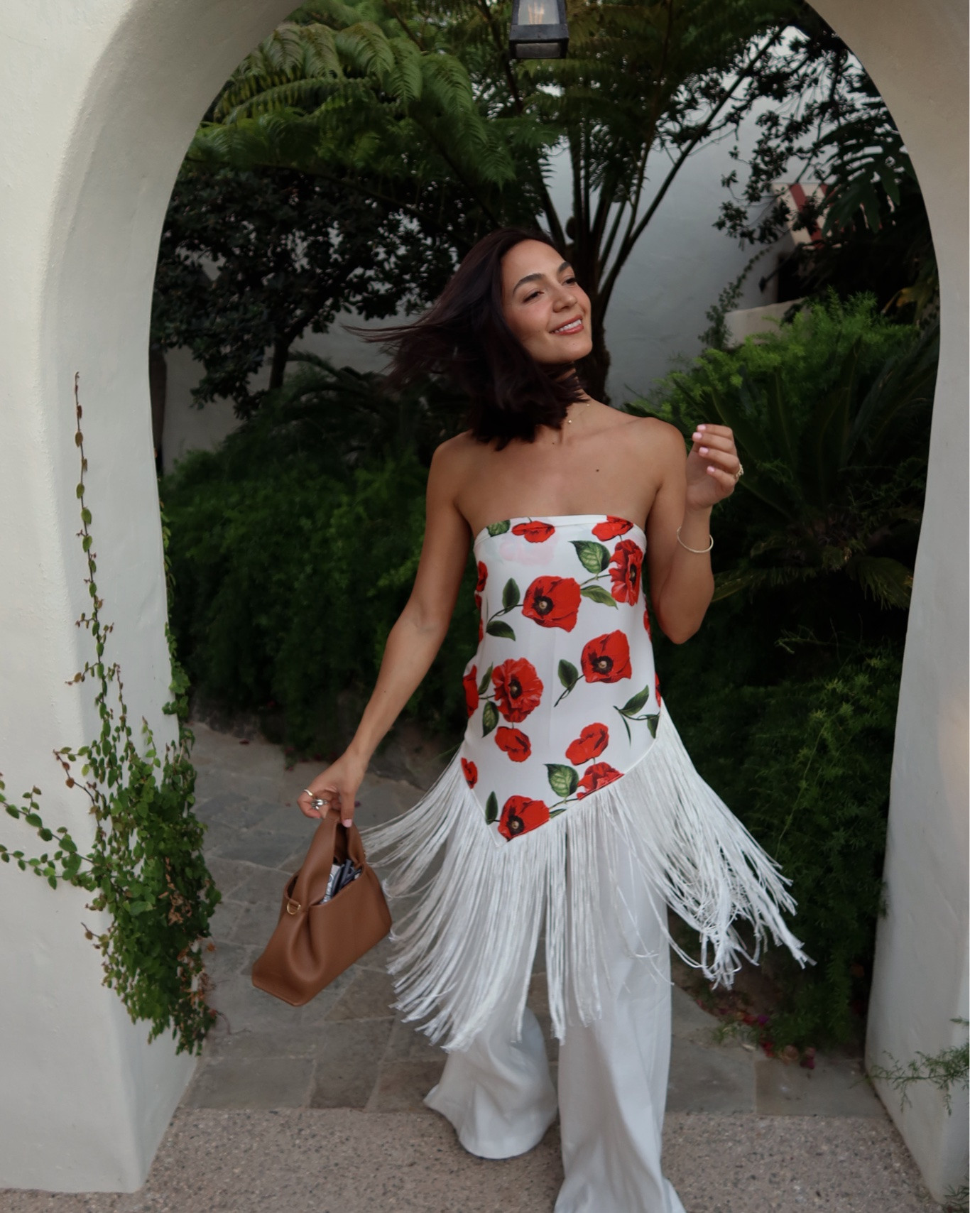 Alice + Olivia shawl

#LTKootd