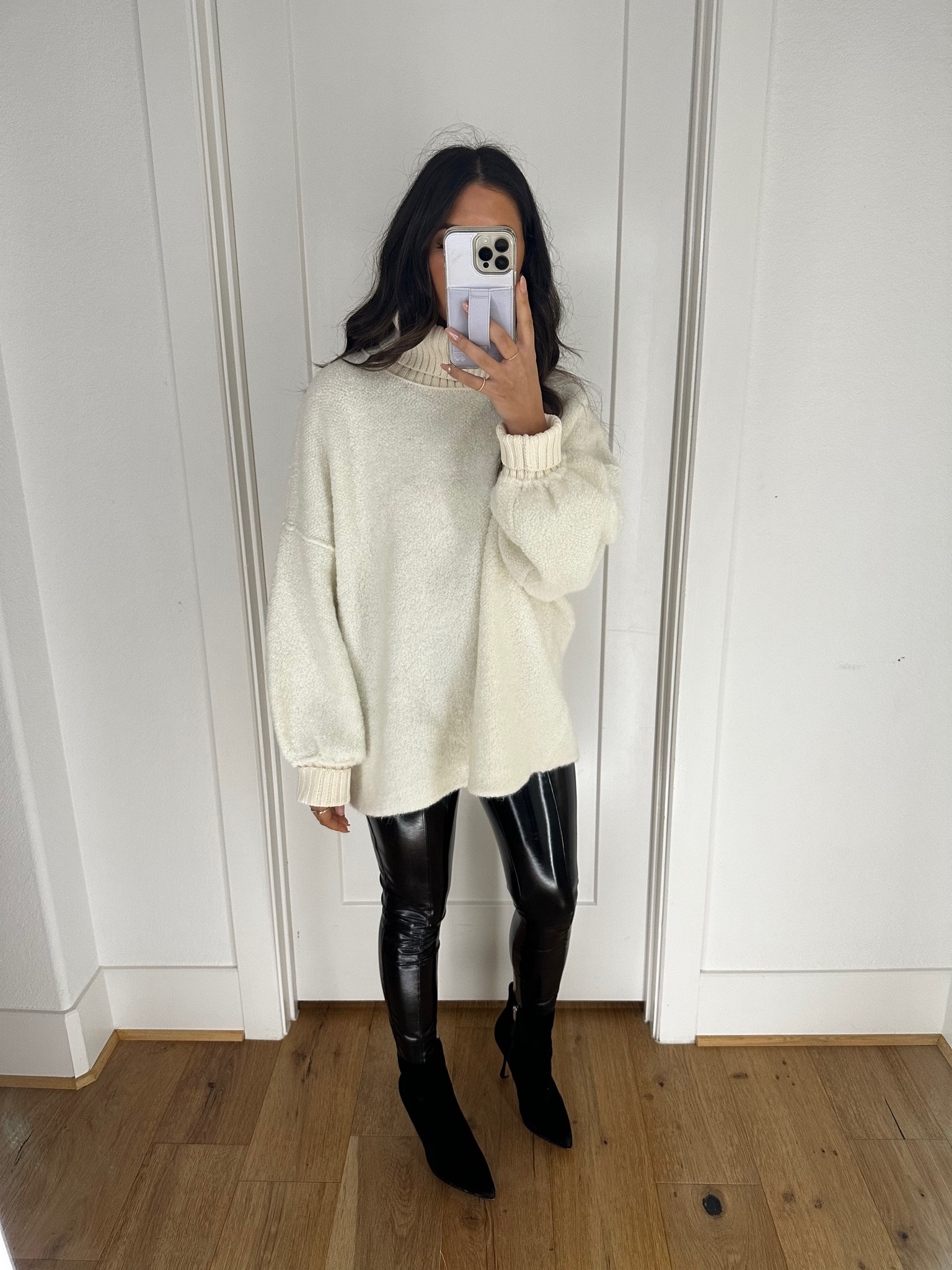 My girlfriends have been raving about these spanx leggings!

Leggings(small-fits like shape wear so size up for a comfier fit!)
Original- $122.50
Sale- $98.00

This oversized free people sweater is so comfy & on sale at Nordstrom!

SWEATER(size small):
Original- $148
Sale- $88.80 

#LTKGiftGuide #LTKHoliday #LTKsalealert