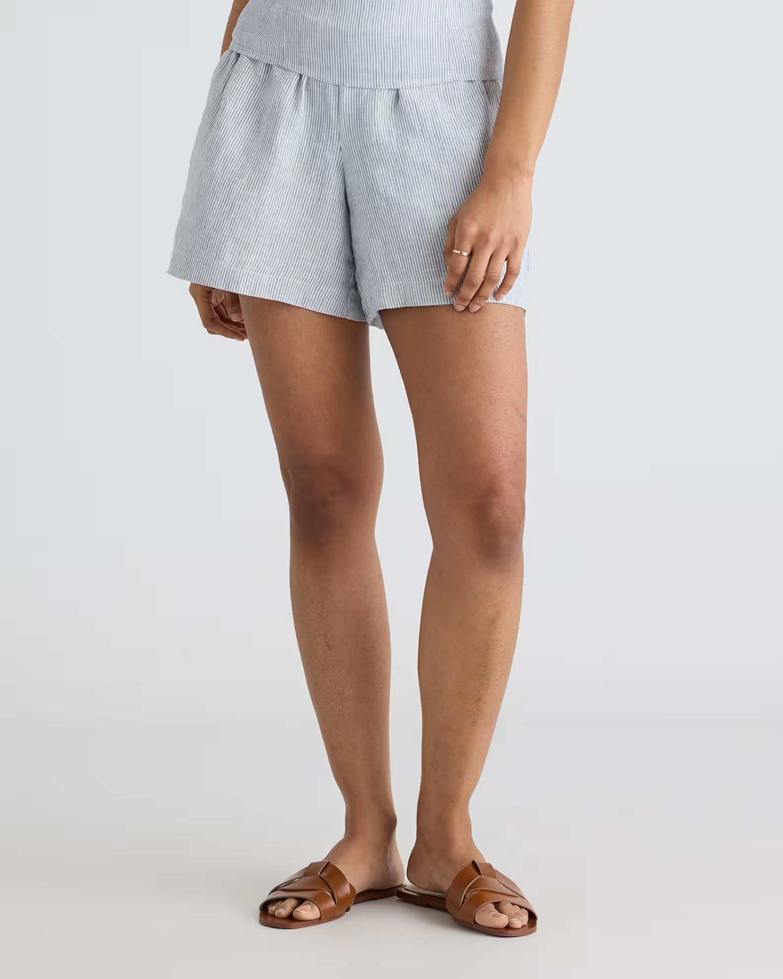 100% European Linen High Waisted Short | Quince