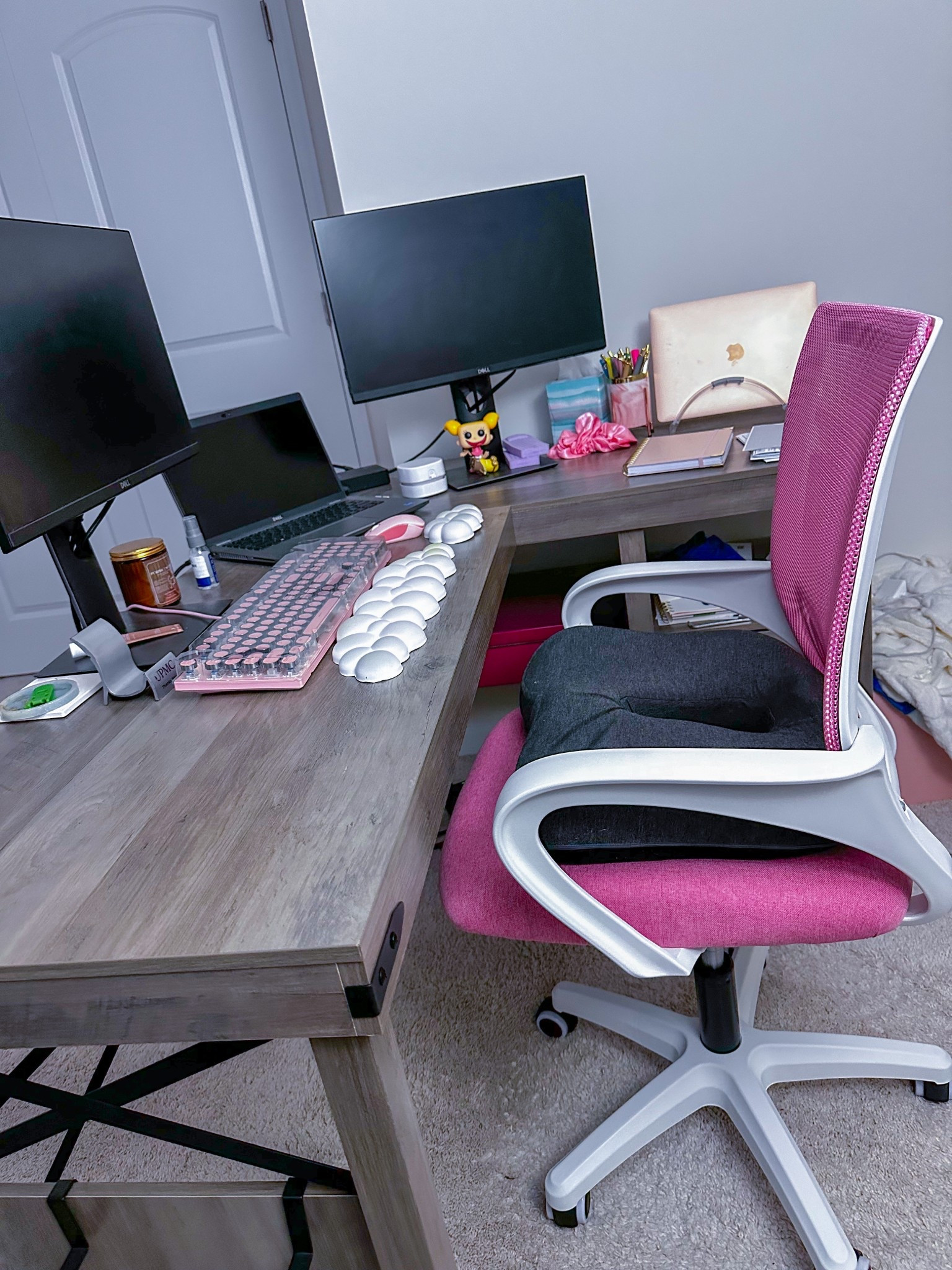 New chair for the home office 

#LTKSaleAlert #LTKHome #LTKFindsUnder100