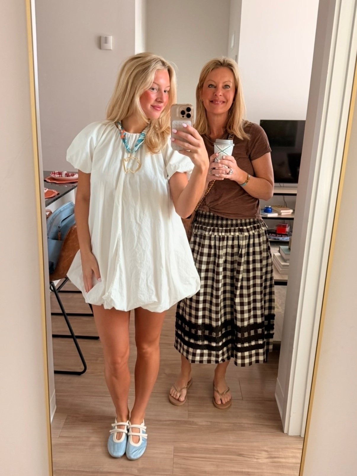 Brunch Outfit Inspo! #OOTD #SummerInspo #bubblehem #DamsonMadder