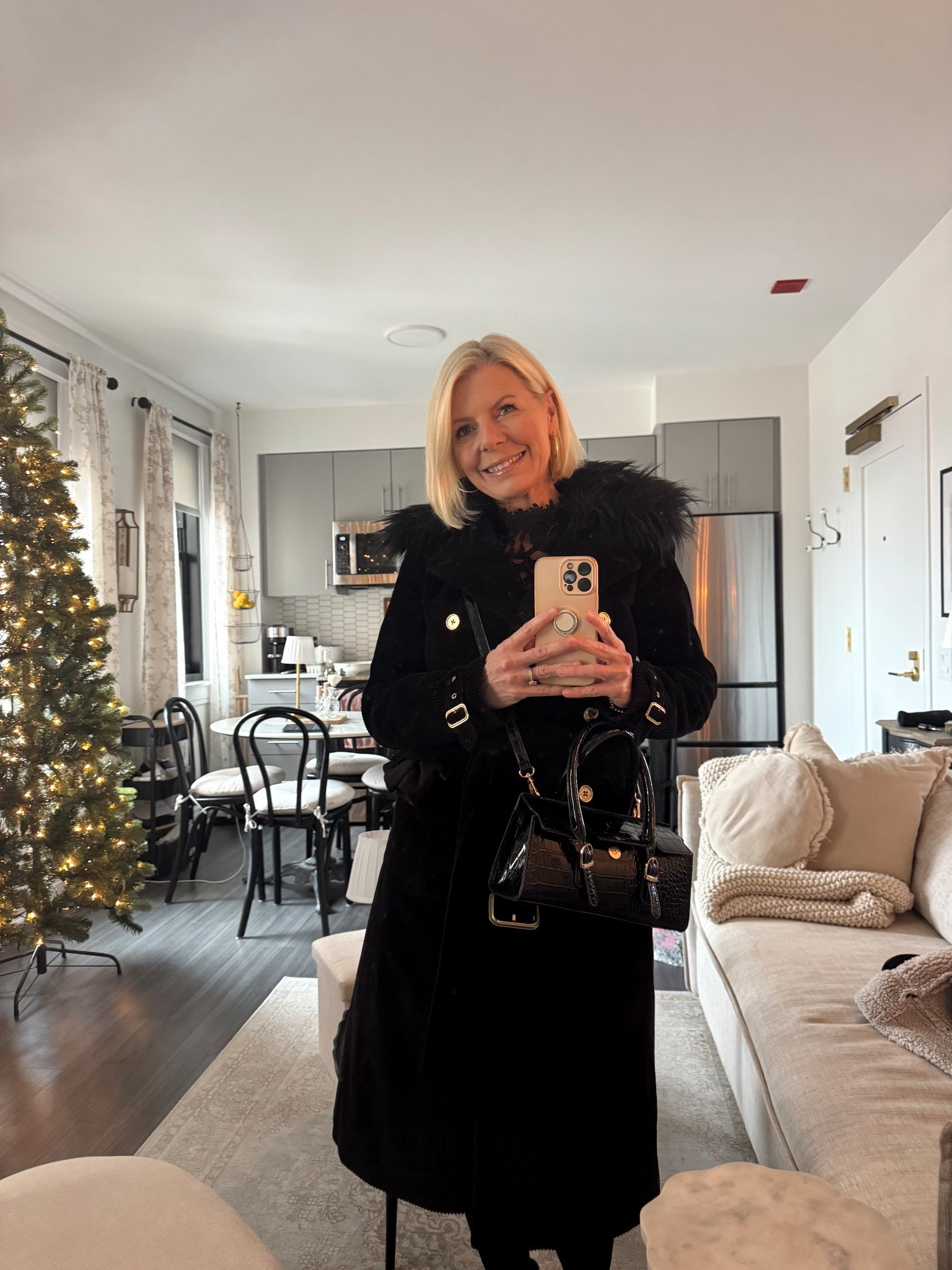 An elegant winter evening coat & handbag ~ fur trim, gold details ~ perfect for the holidays!

#LTKSeasonal #LTKHoliday